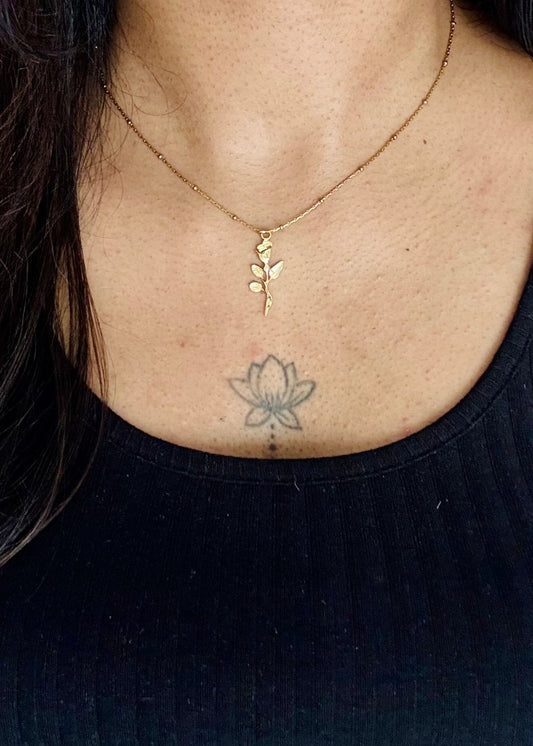 Gold plated chain, rose pendant - YCGPC247