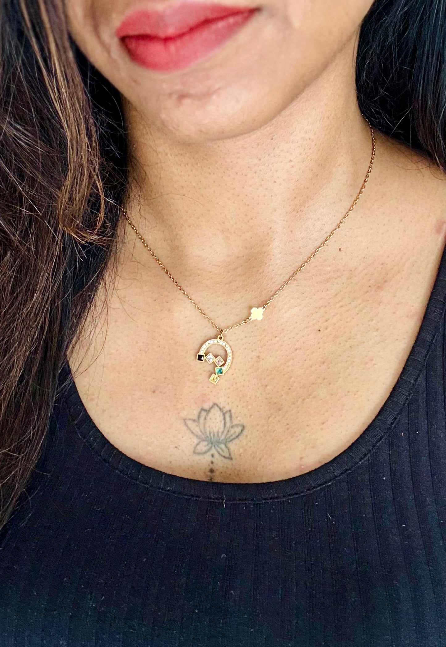 Gold plated chain, multicoloured stone pendant - YCGPC250