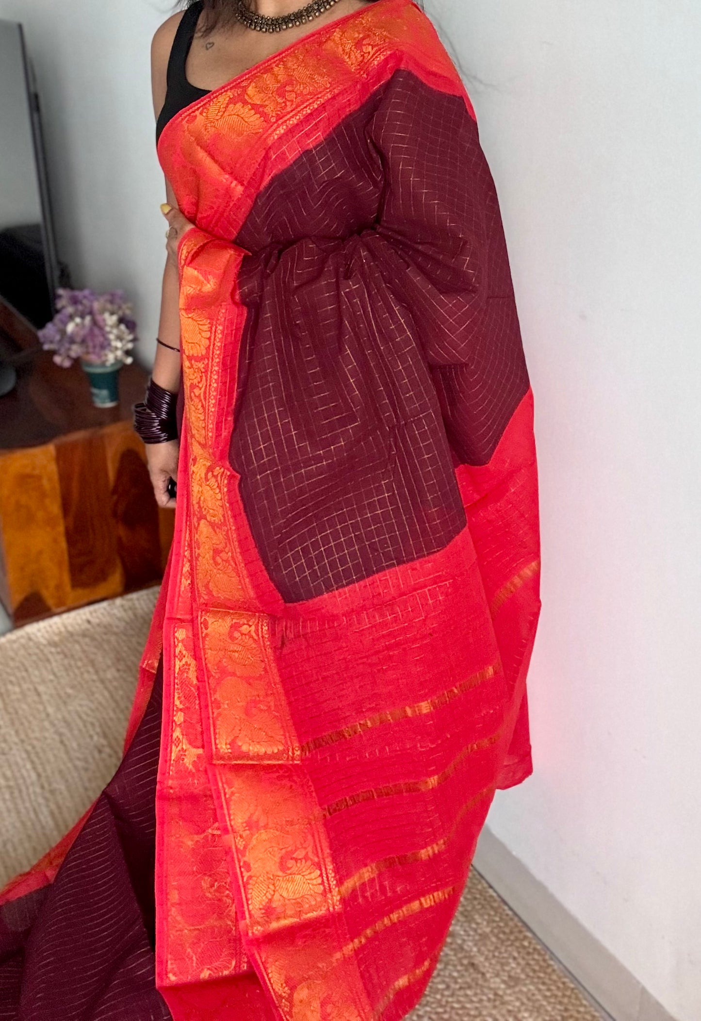 Maroon with chilli red contrast, zari checkered sungudi, kattuchayam dyed madurai cotton - YCCOTNMSFE334