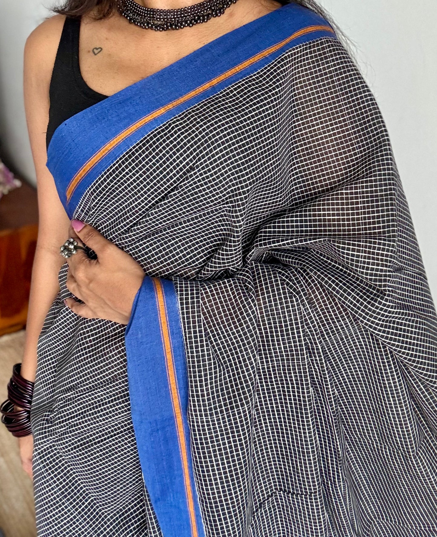Classic black and white checks with blue border, patteda anchu, soft cotton - YCLOKC221