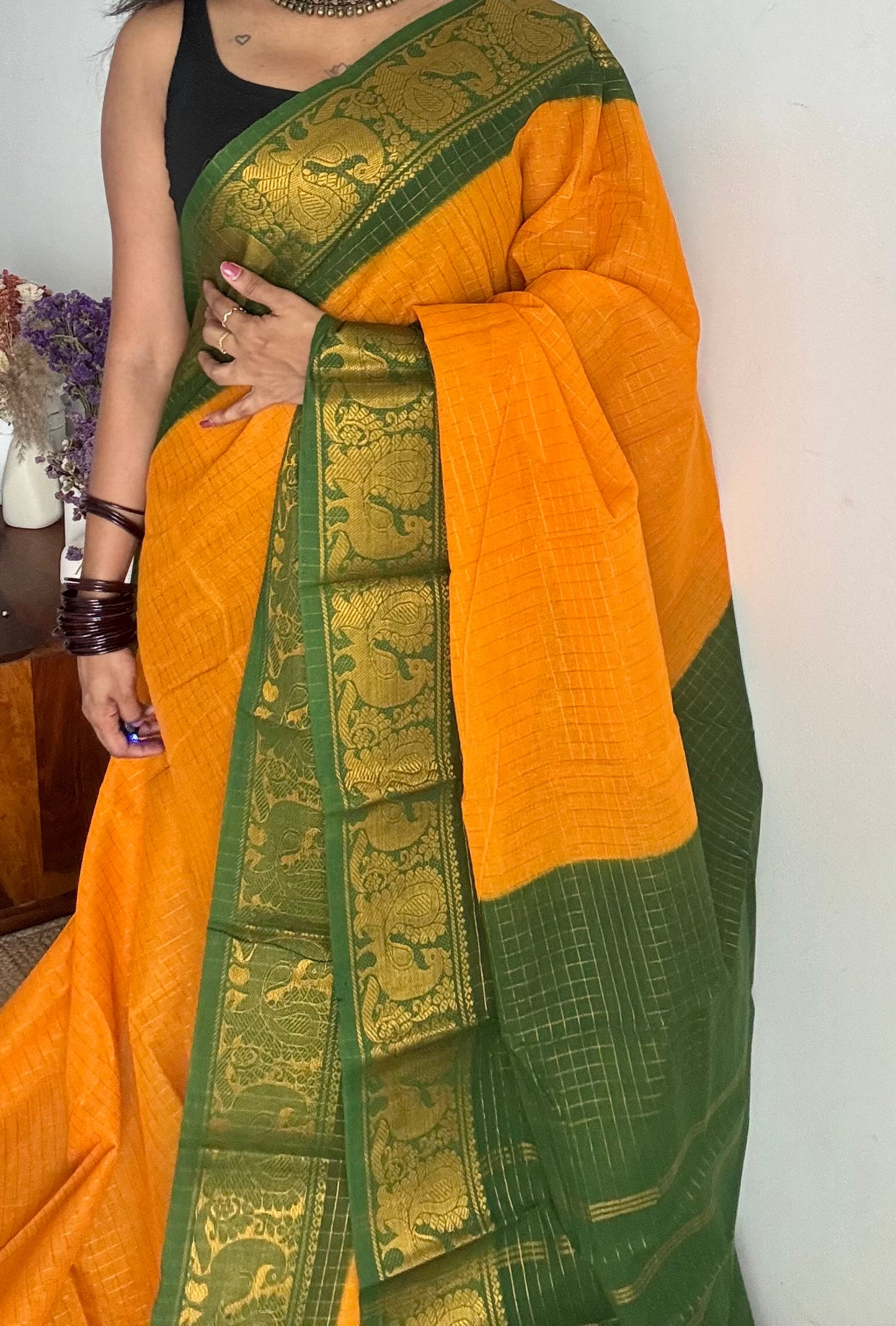 Mango yellow with green contrast zari checkered sungudi, kattuchayam dyed madurai cotton - YCCOTNMSAP181