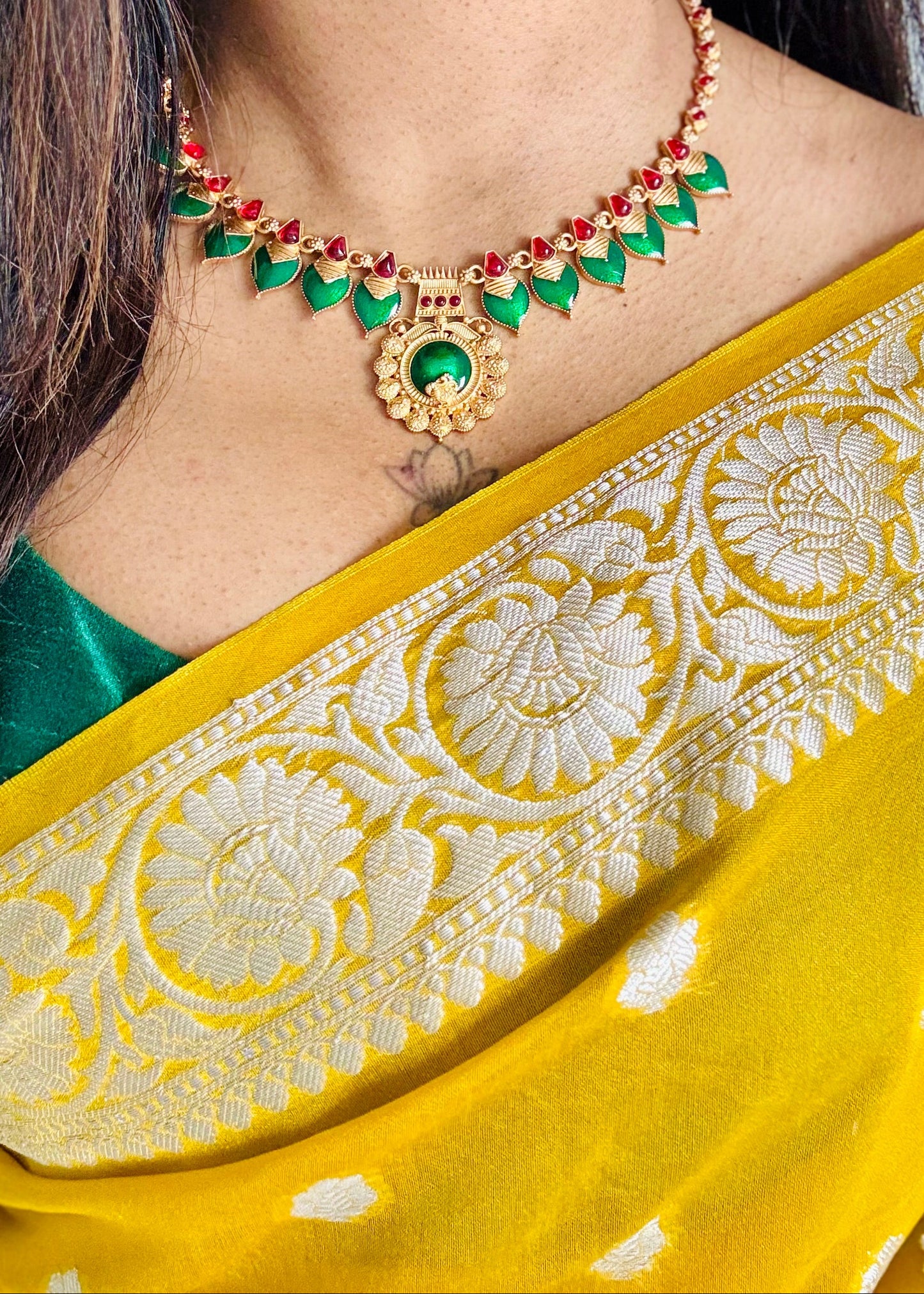 Green palakka pendant neckpiece, with earrings - YCGPNP631