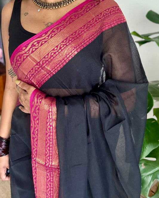 Black mul cotton saree with magenta kanchi inspired zari border - YCBCMCSE28