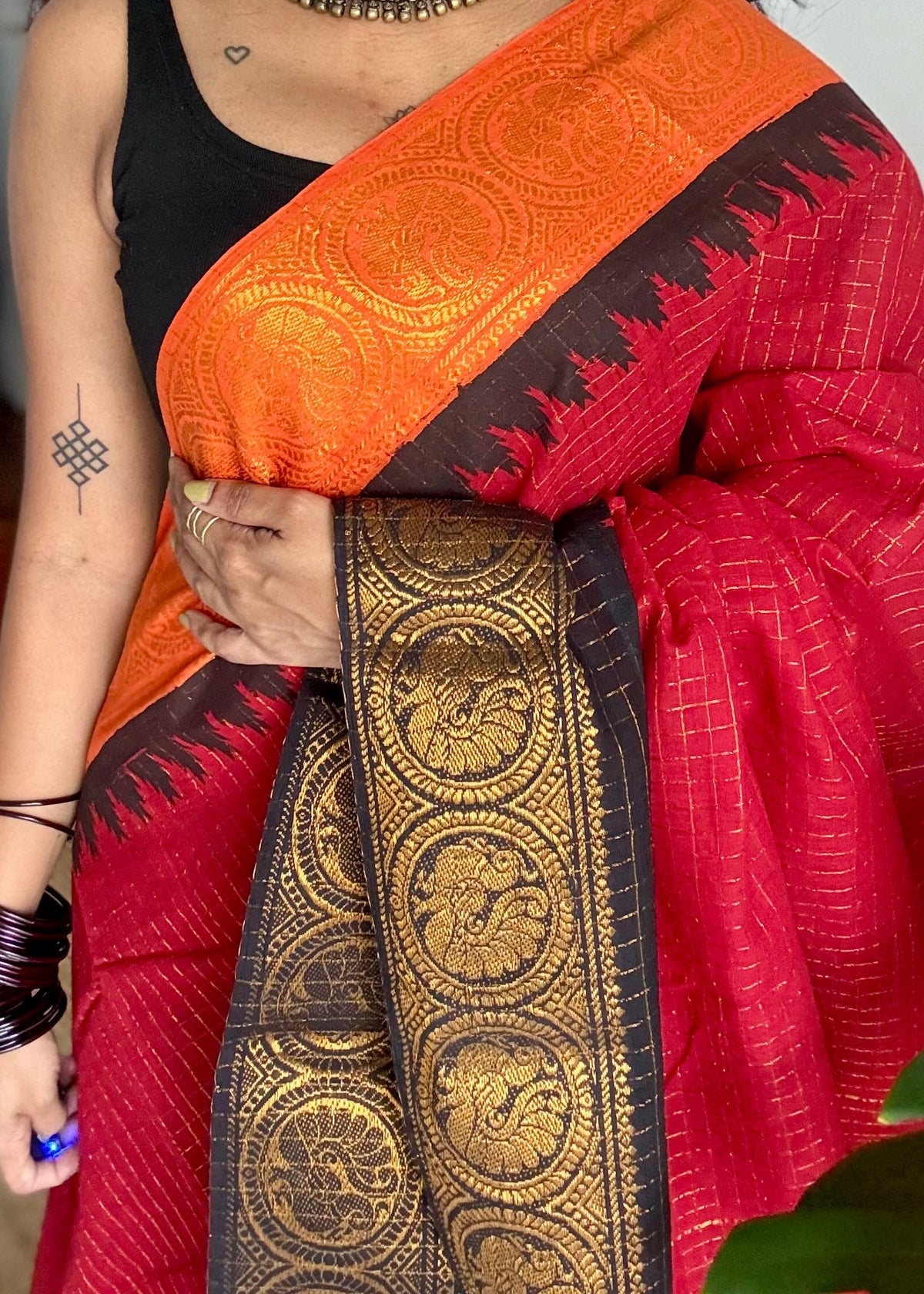 Sungudi cotton checks, red base, orange and black dual tone border, soft cotton - YCCOTNMSSE12