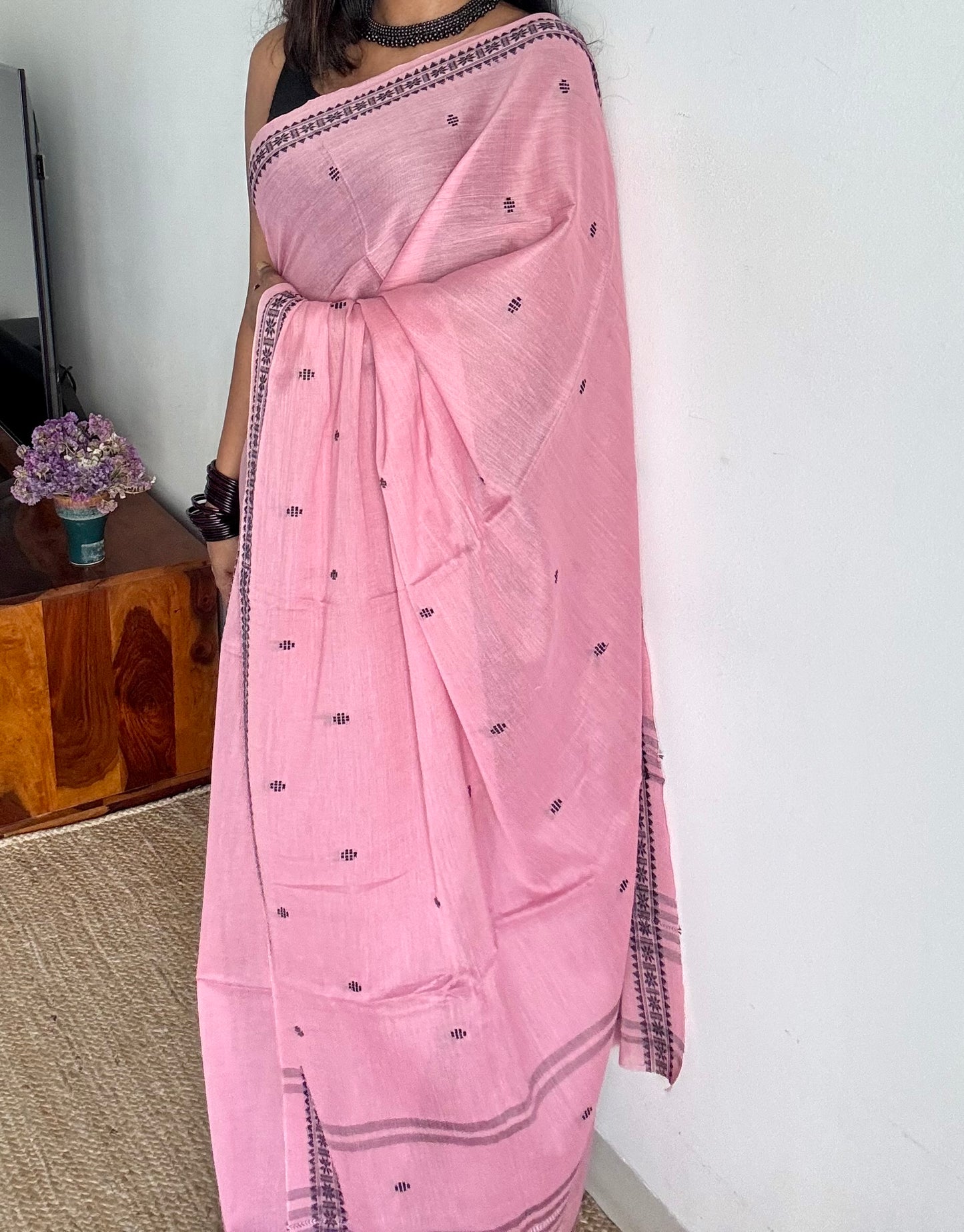 Dhonekhali handloom soft cotton saree, powder pink with black woven buttas and border - YCBCDFE249