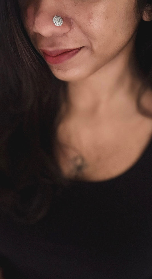 Round nose pin, intricate pattern in pure silver - YCNPP22