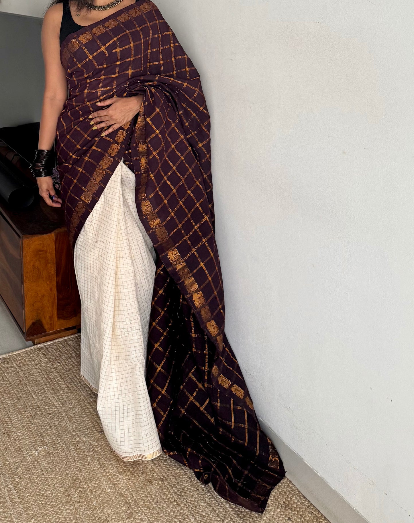 Brown with ivory, sungudi cotton half-half saree - YCCOTNMSFE370