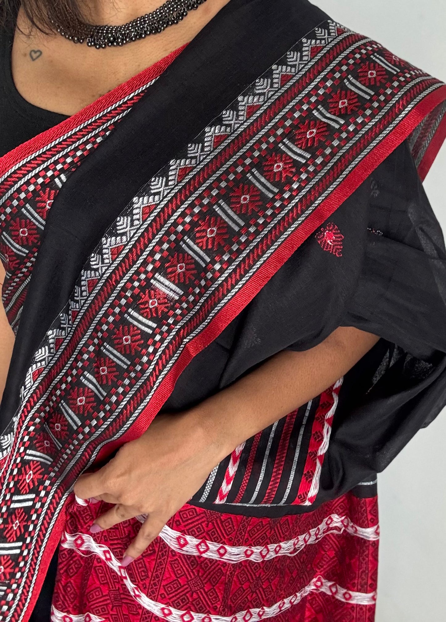 Banshori (বাঁশৰী) - Flute, evoking harmony and melody in the balance of colors, soft cotton - YCHOTEAJA207