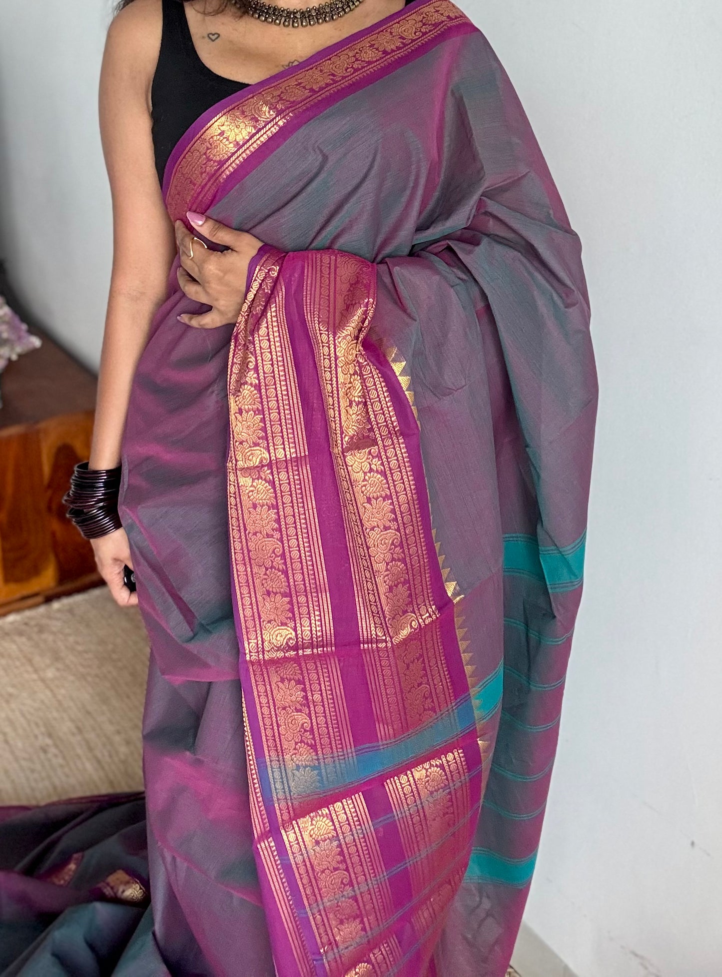 Dual tone grey with magenta, wide zari border, kanchi cotton - YCCOTNKCJA215