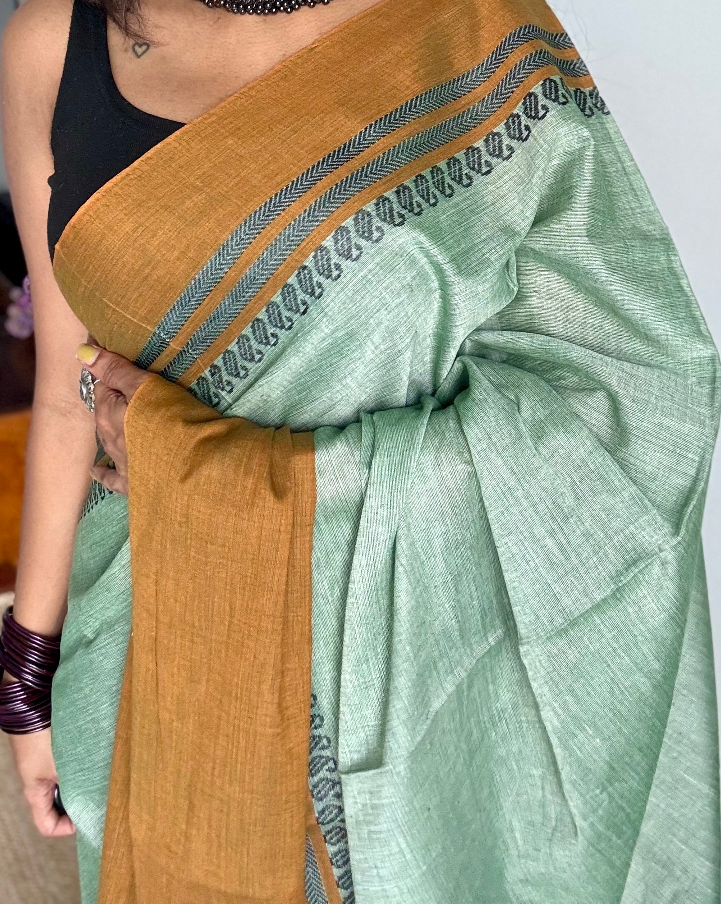 Dhonekhali handloom soft cotton saree, sage green with light brown border - YCBCDFE255