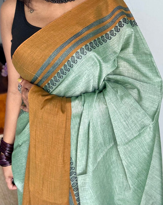 Dhonekhali handloom soft cotton saree, sage green with light brown border - YCBCDFE252