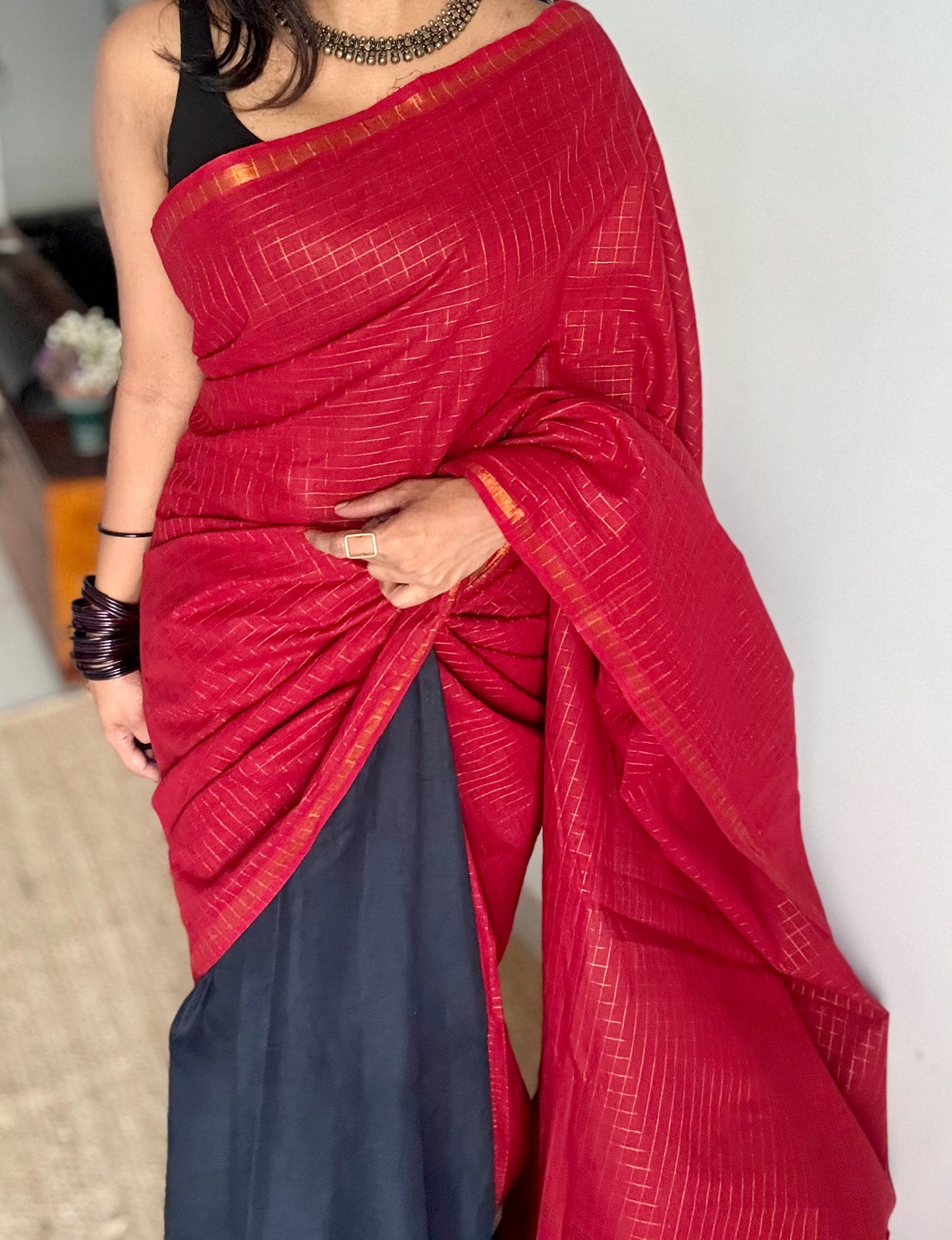 Agnika (அக்னிகா): deep red with black, sungudi cotton - YCENOID15