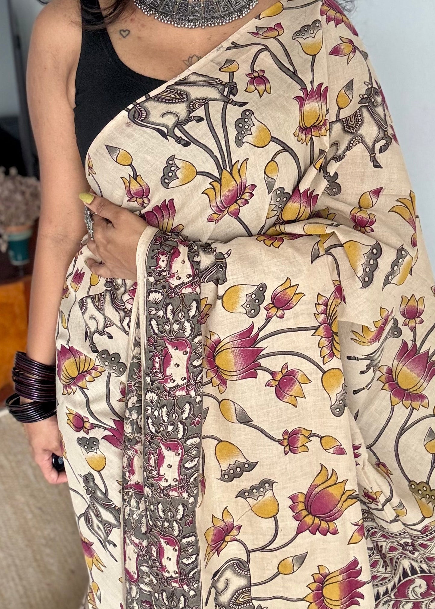 Beige with dark pink and yellow pichwai motif kalamkari, soft cotton - YCWOTDOCMP88