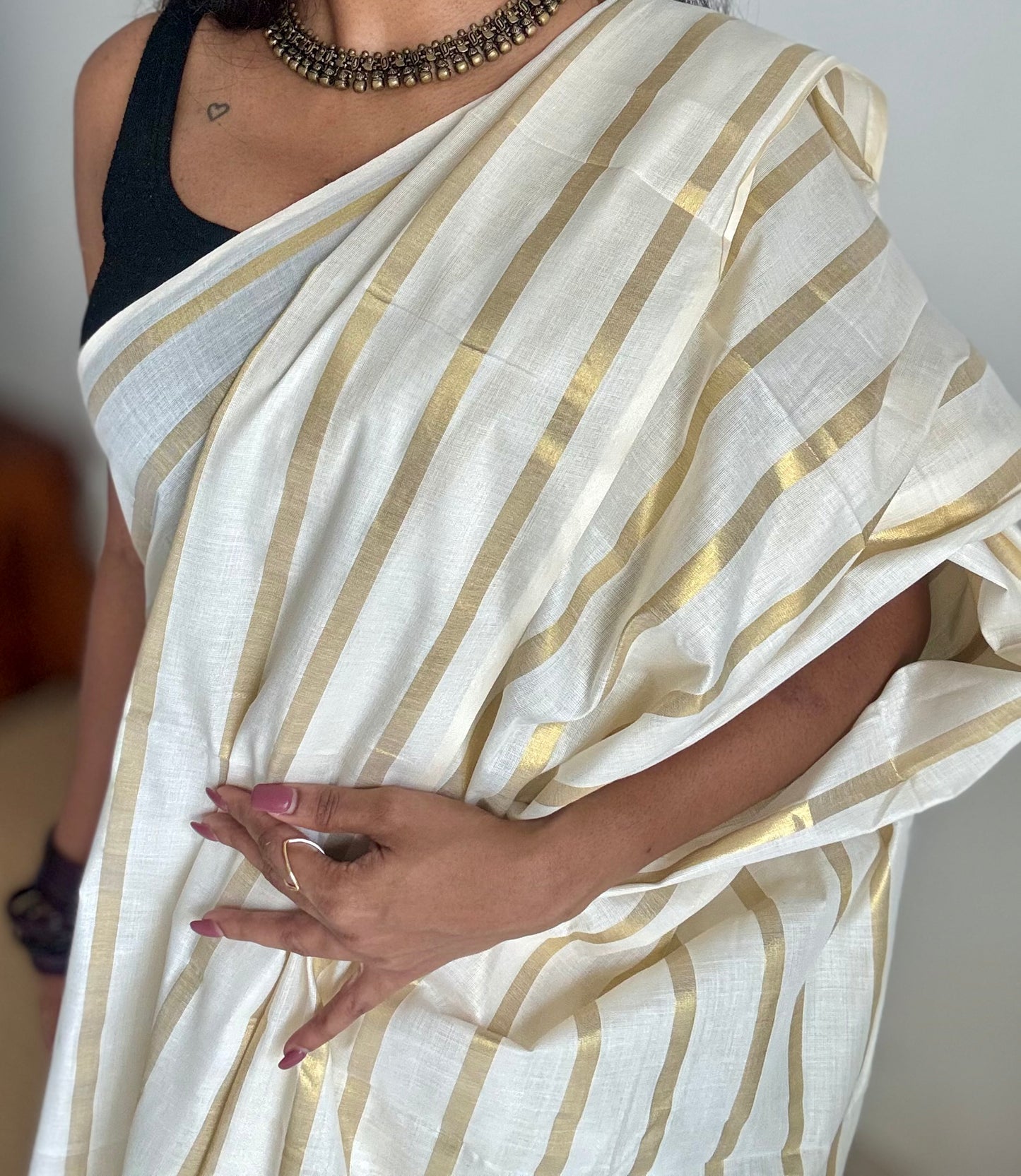 Ivory and gold soft cotton kasavu saree, broad gold stripes - YCIEON81