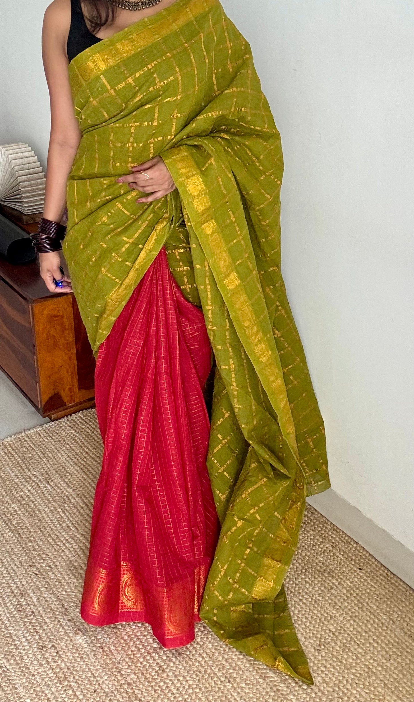 Green with chilli red checks, sungudi cotton half-half saree - YCCOTNIDMA282