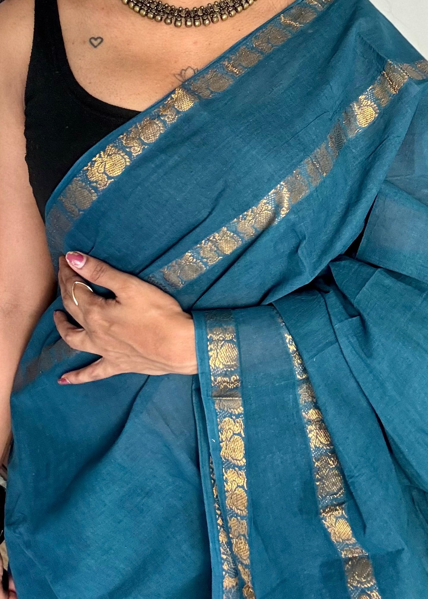 Peacock blue/teal rettaipettu peacock double bordered, kattuchayam dyed madurai cotton saree - YCTORKDJU30