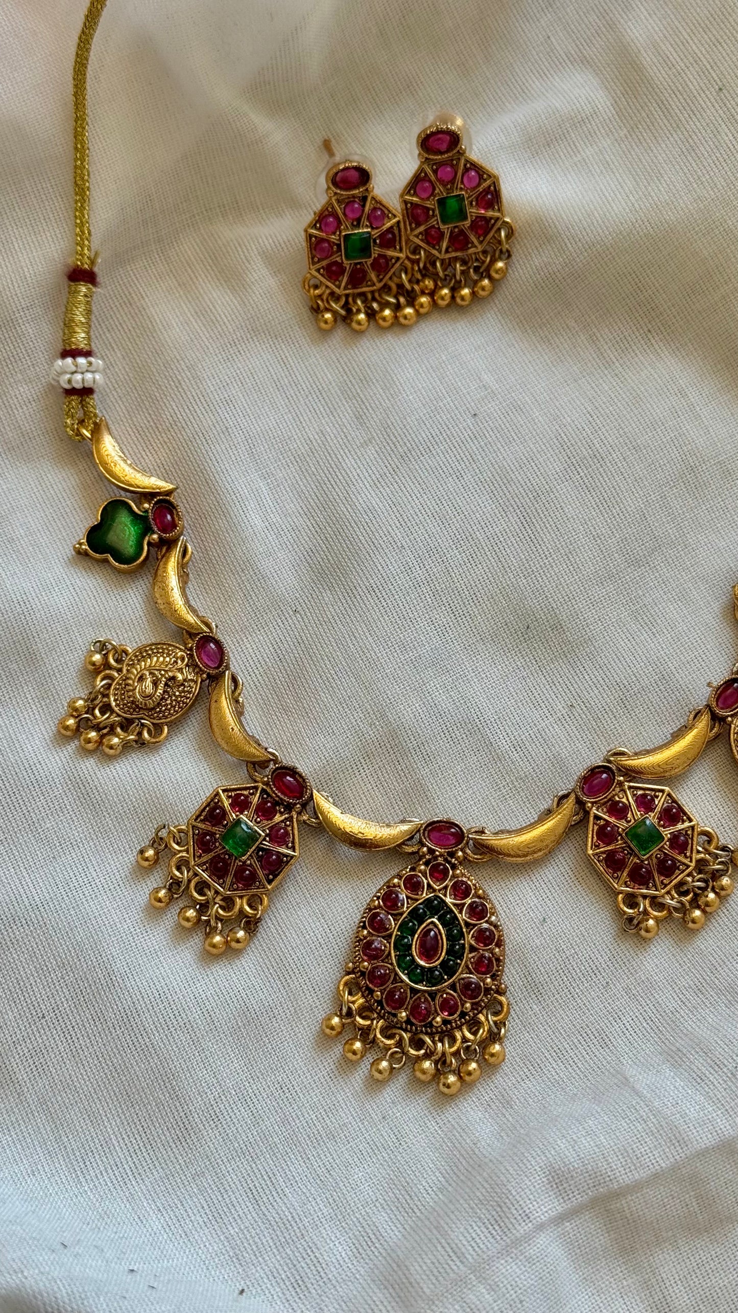 Kemp ruby and green stone pendant neckpiece with earrings - YCGPNP669