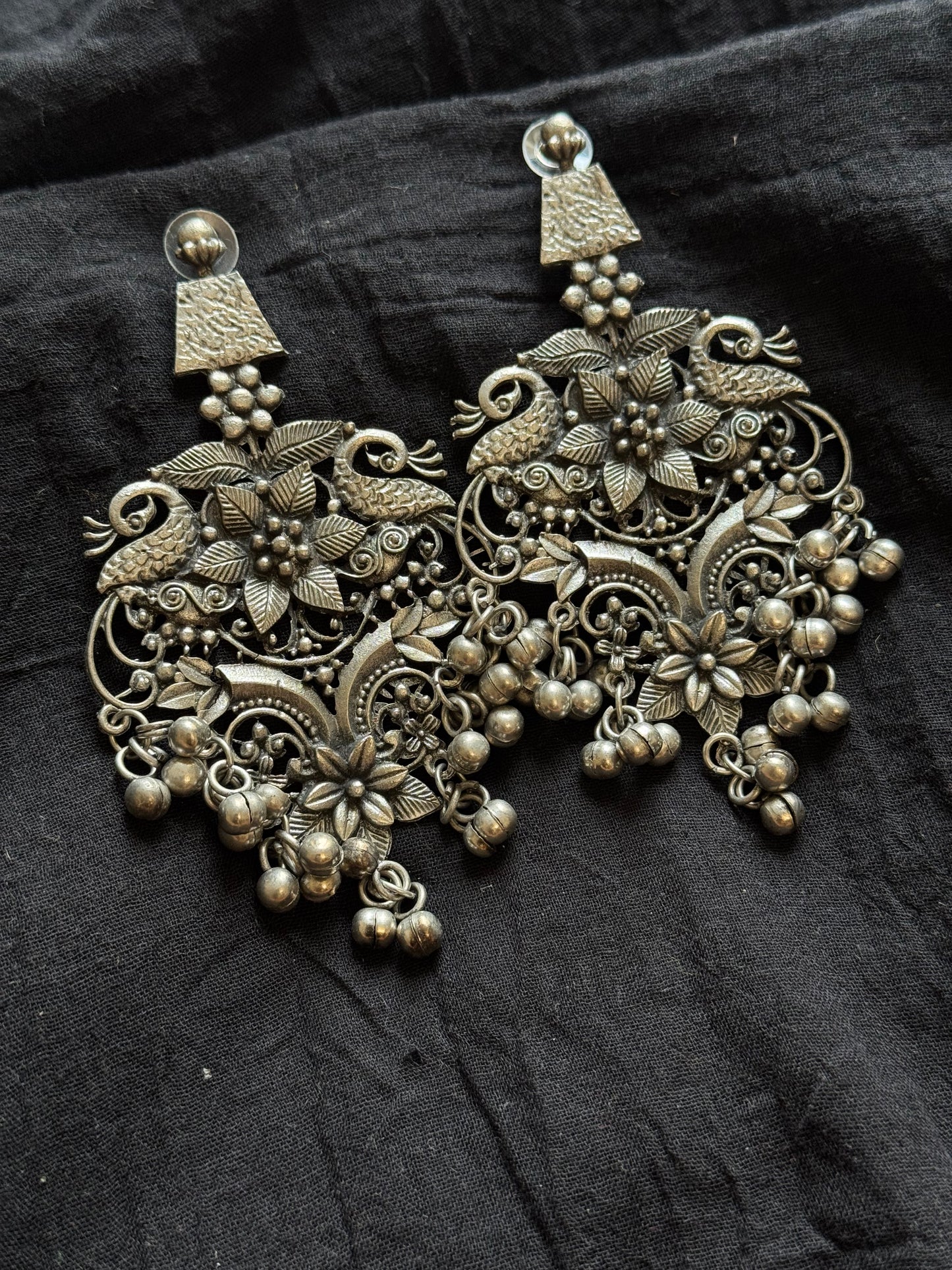 Lightweight oxidised silver dangle earrings - YCOSEJ700