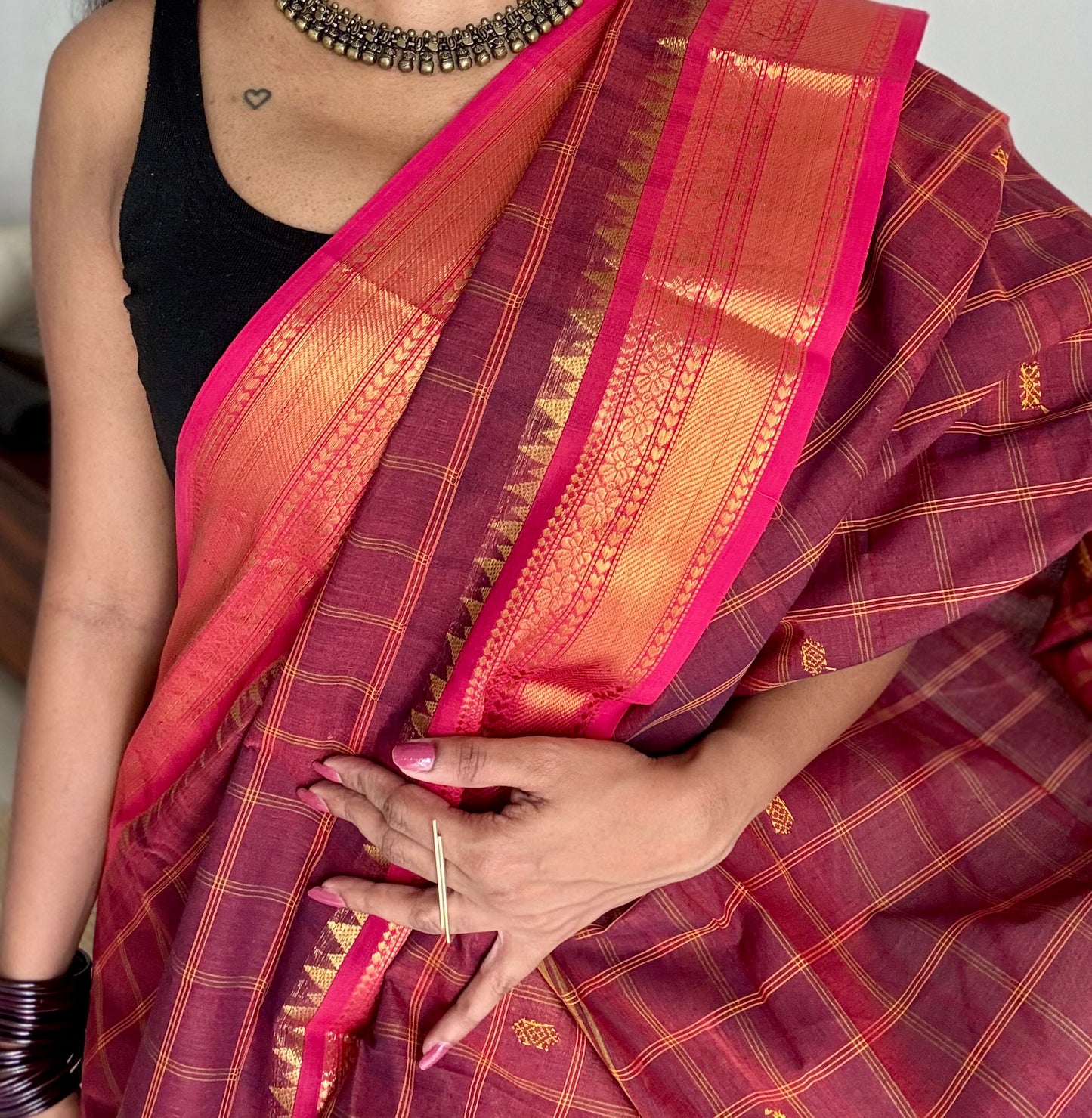 Maroon and fuchsia pink contrast, checkered Chettinad cotton saree - YCCOTNMA266