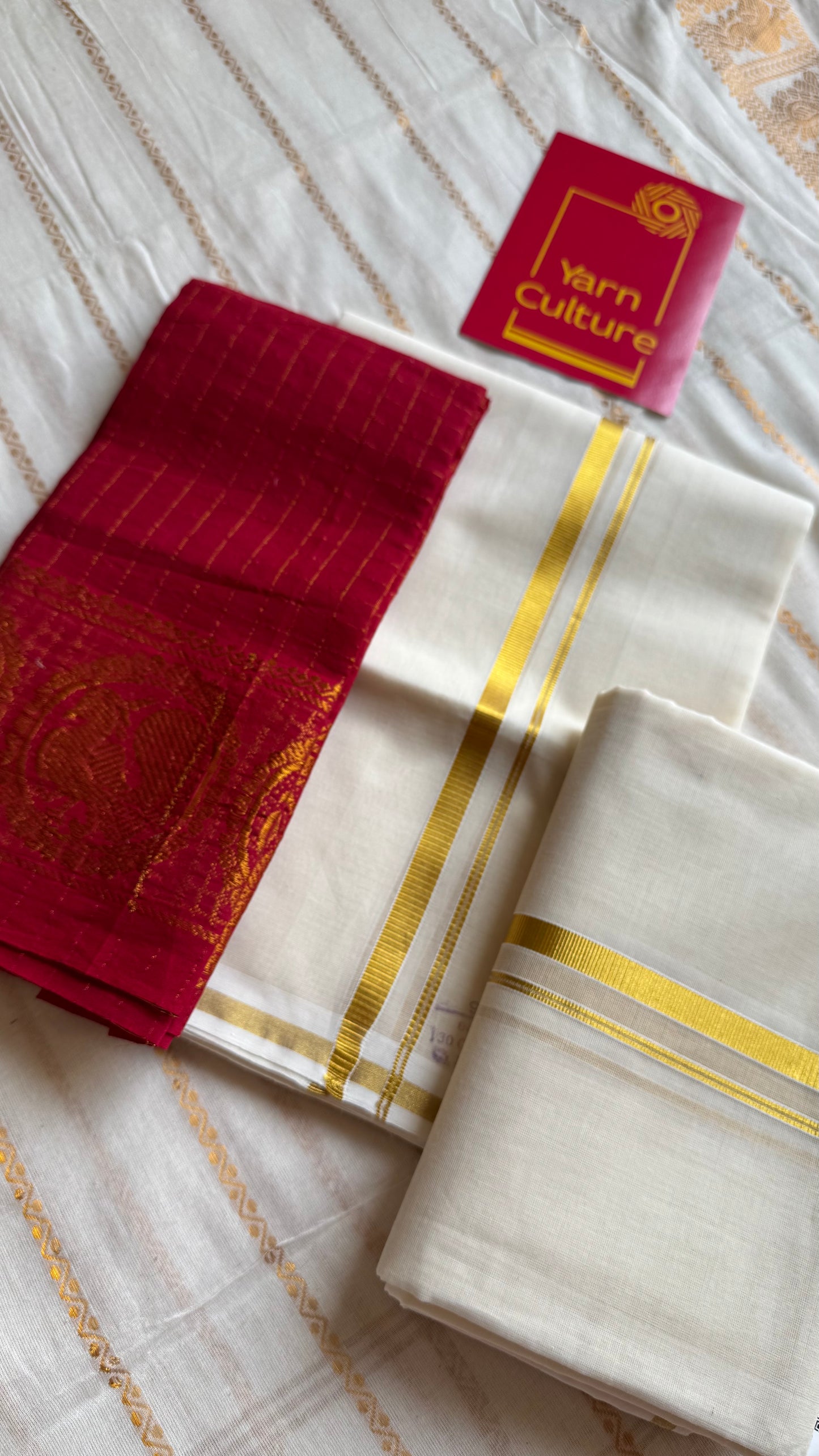 Set mund, handwoven from Chendamangalam looms, ivory and gold - YCIEON146