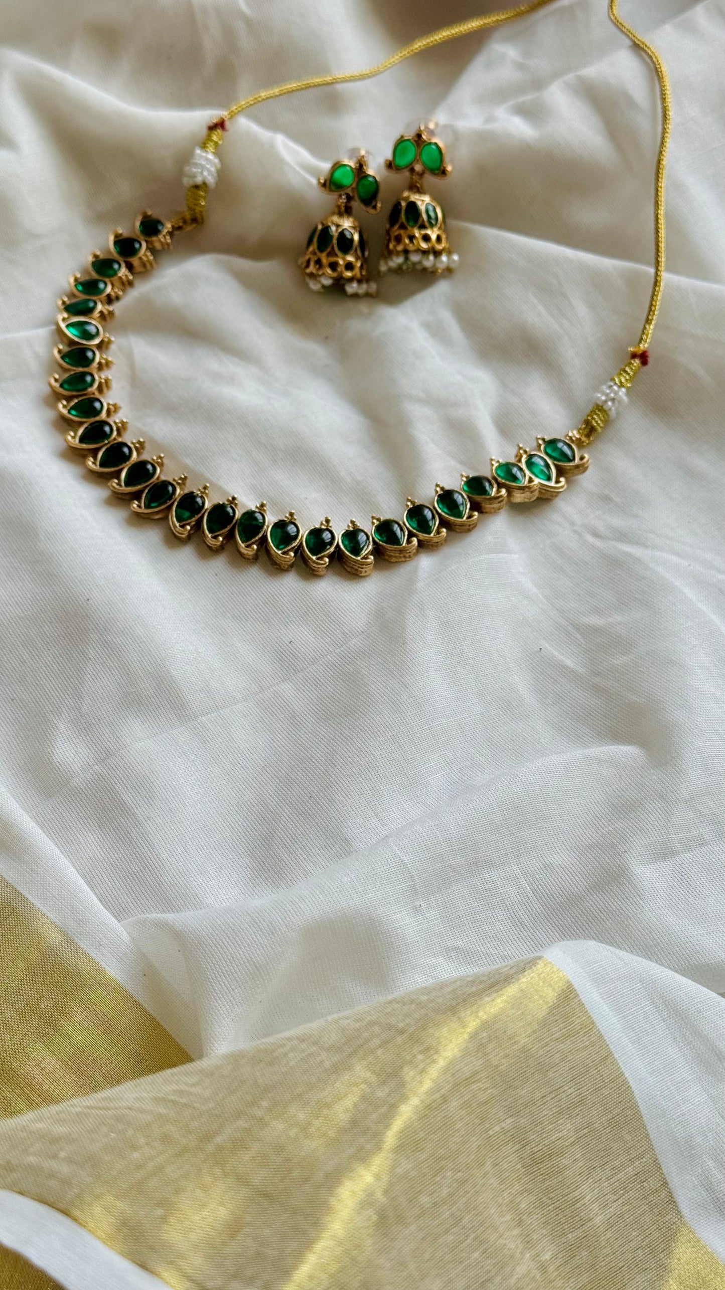 Green enamel stone neckpiece, with earrings - YCGPNP743