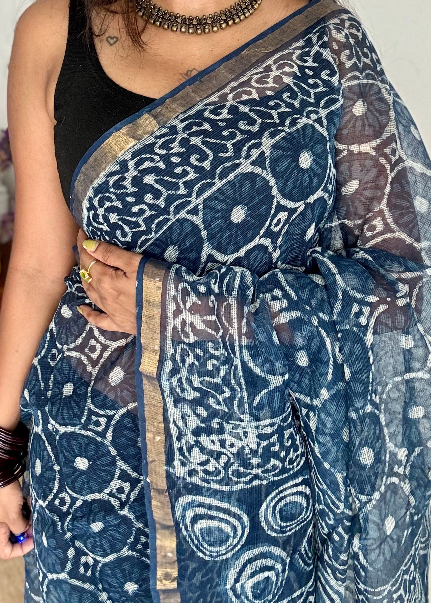 Neel Full Volume - indigo floral kota doria saree, with gold zari border - YCTORKDAP06