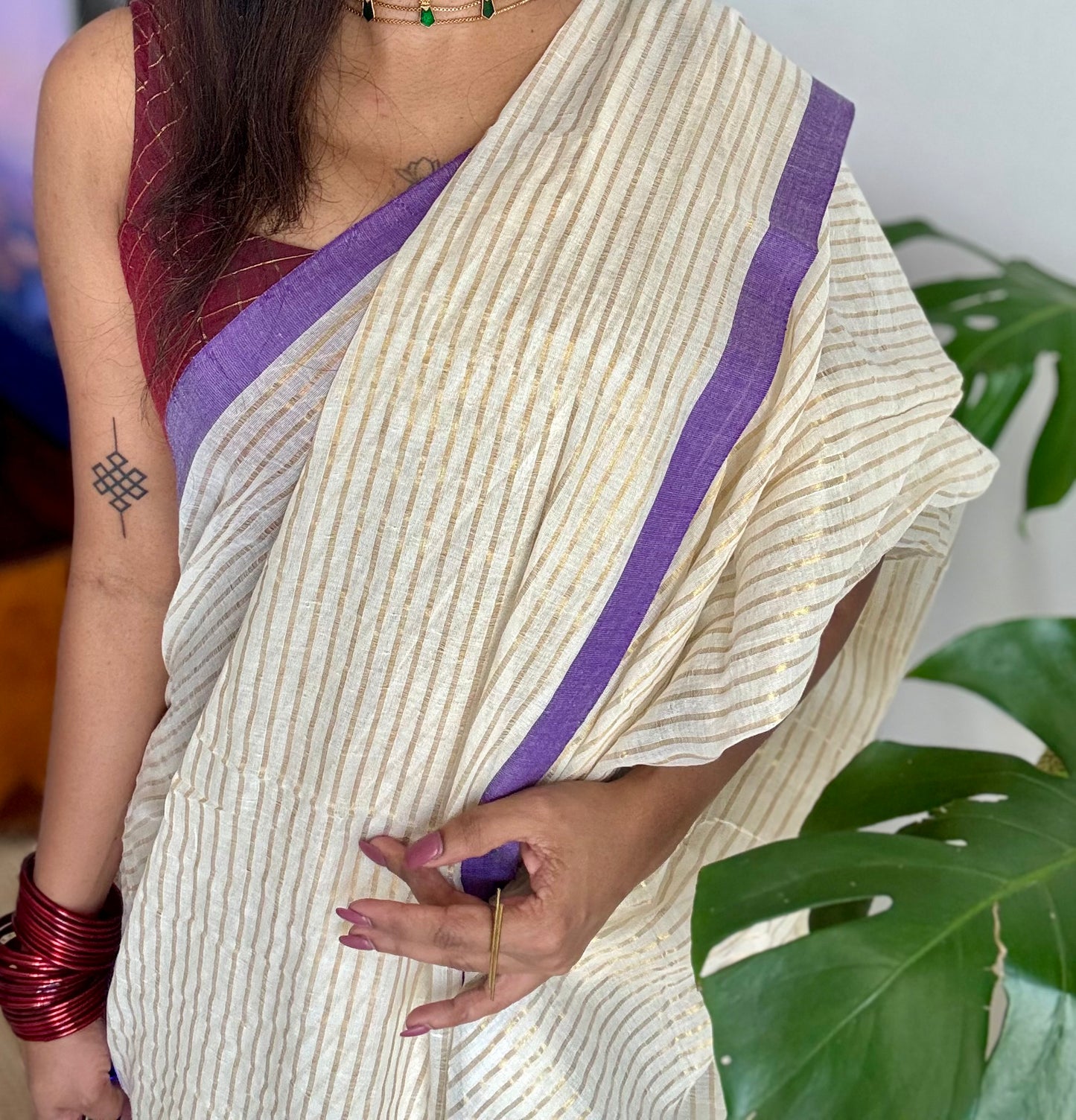 Ivory mul saree, gold stripes, purple border - YCIEON21