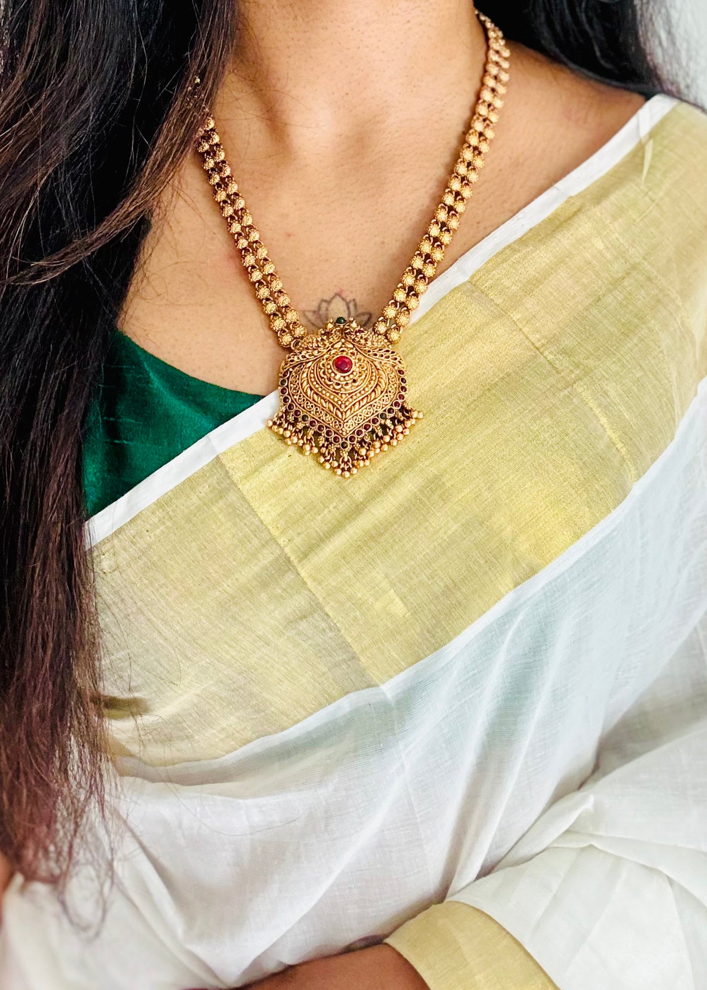 Long neckpiece with red and green stone pendant, bead drops, statement piece, with earrings - YCGPNP727