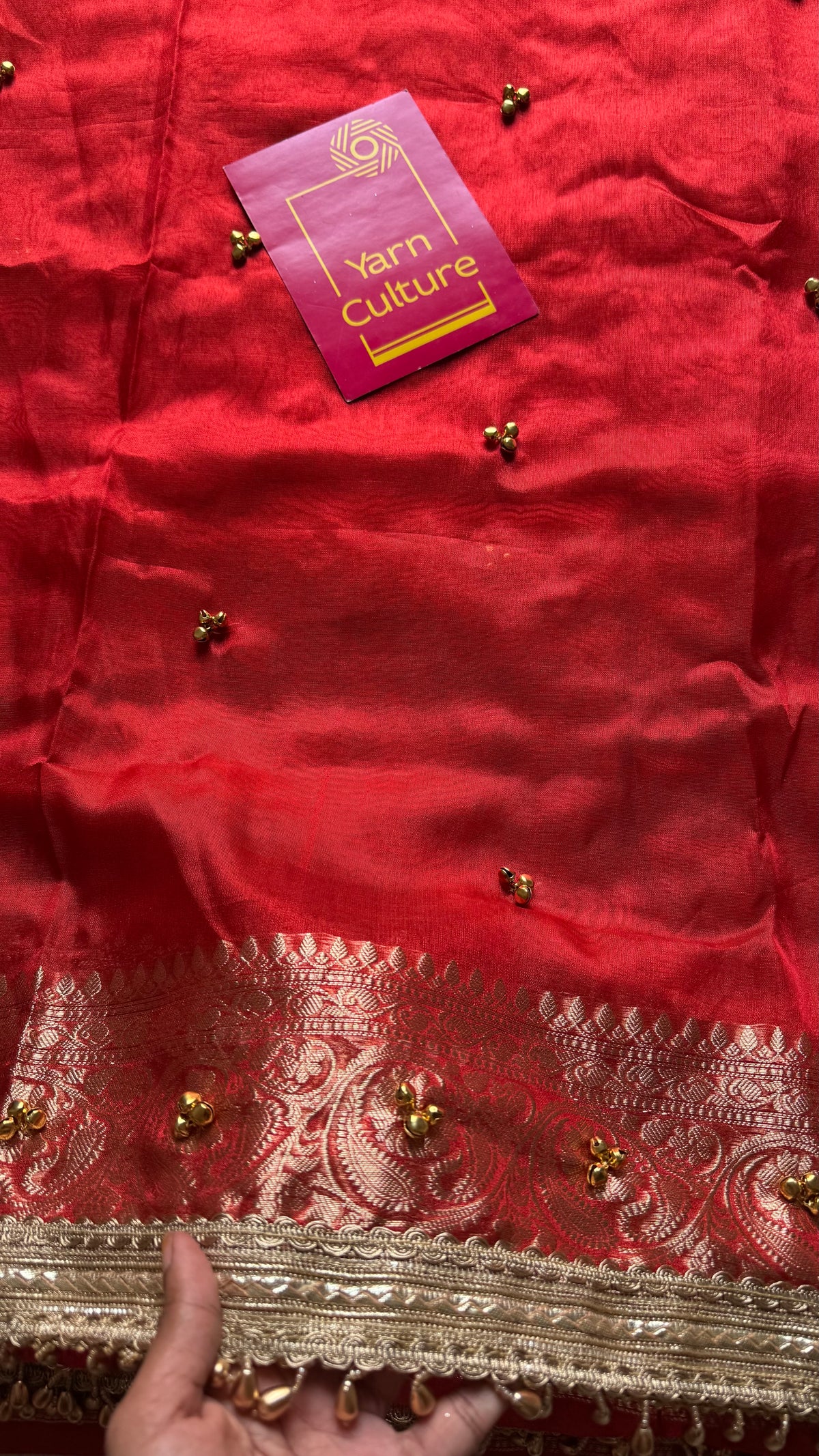 Red gold tissue Banarasi saree with ghungroo embellishments and beaded lace zari border - YCBLTOC69