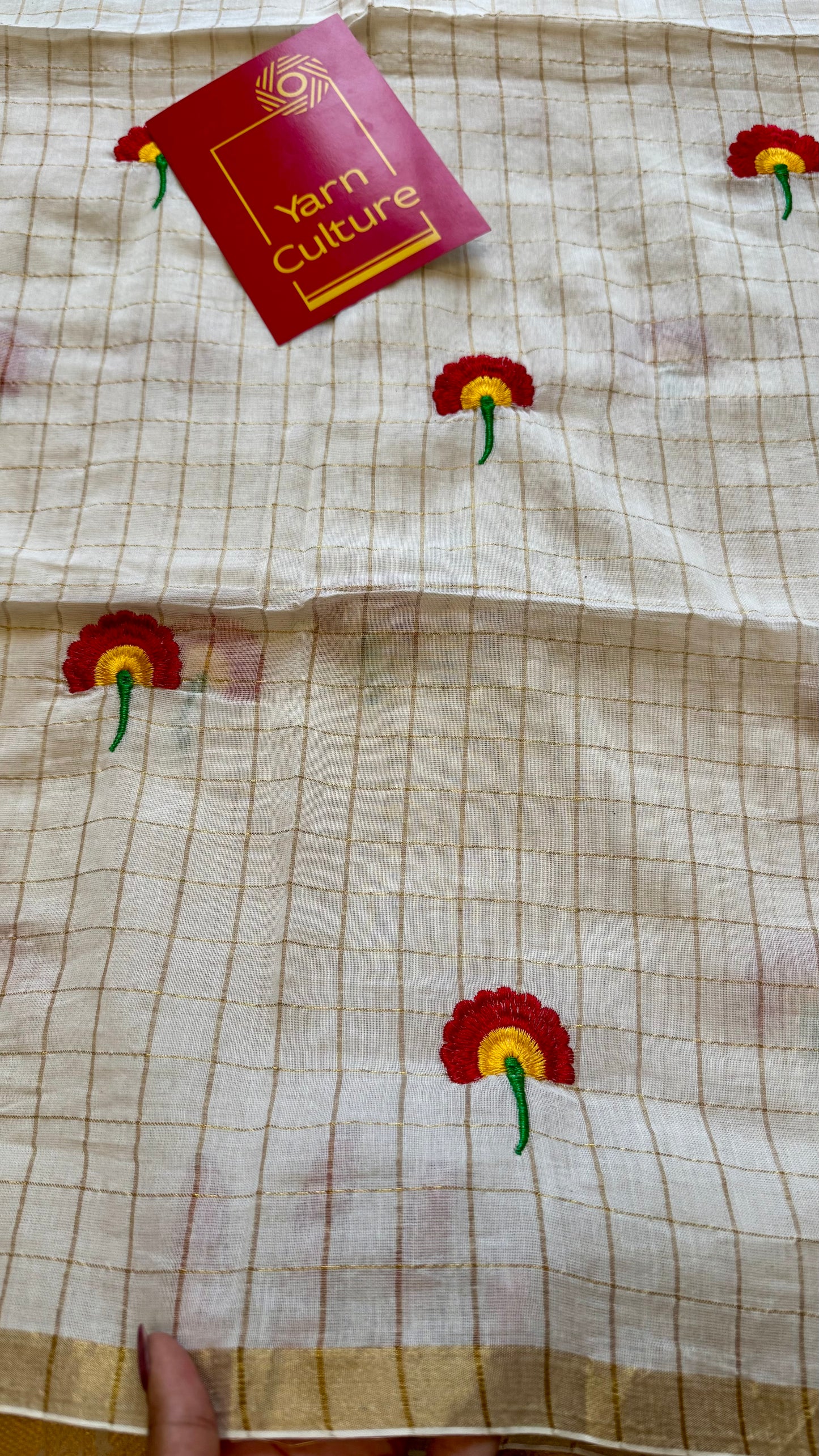 Ivory mul saree, checkered with floral embroidery - YCIEON28