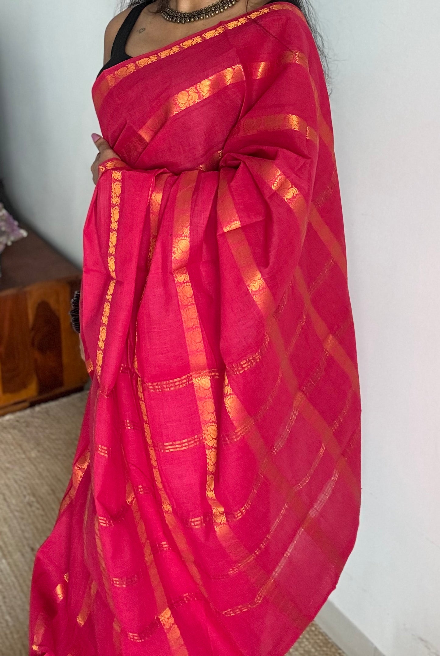 Bright red, peacock motif sungudi cotton - YCCOTNGJJA224