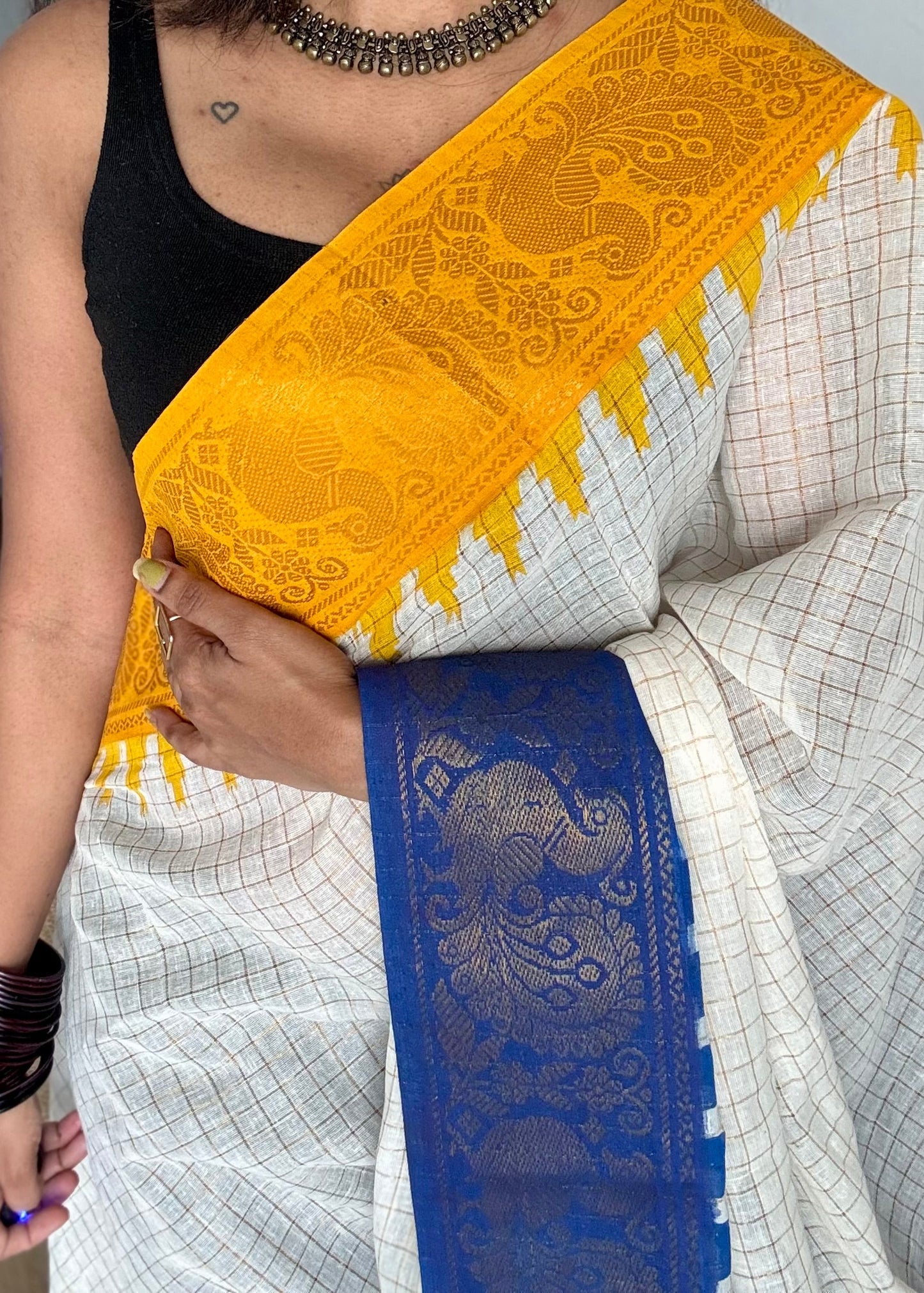 Sungudi cotton checks, ivory gold base, yellow and blue border, soft cotton - YCCOTNGJJA166