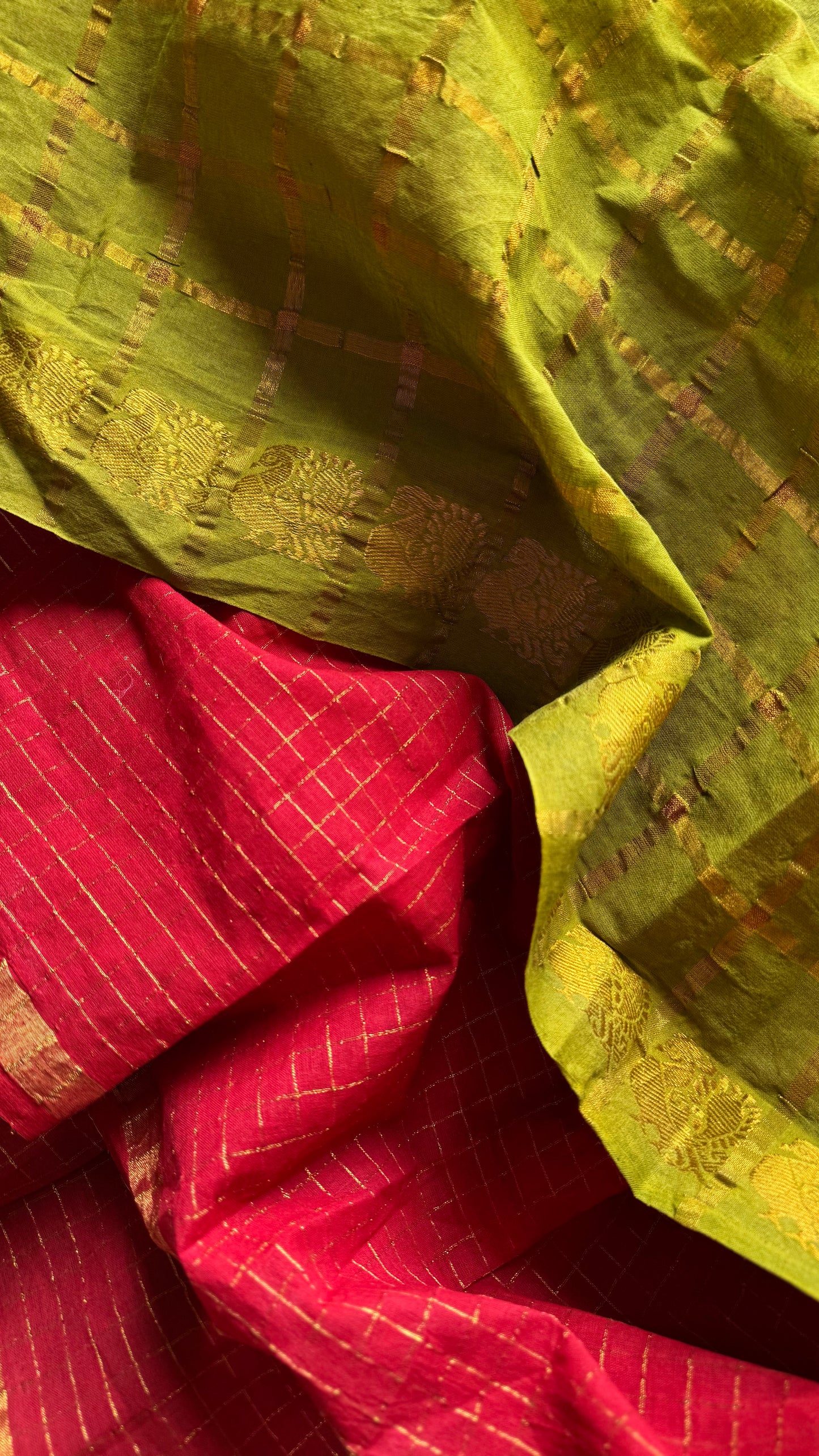 Green and chilli red, sungudi cotton half-half saree - YCCOTNIDMA303