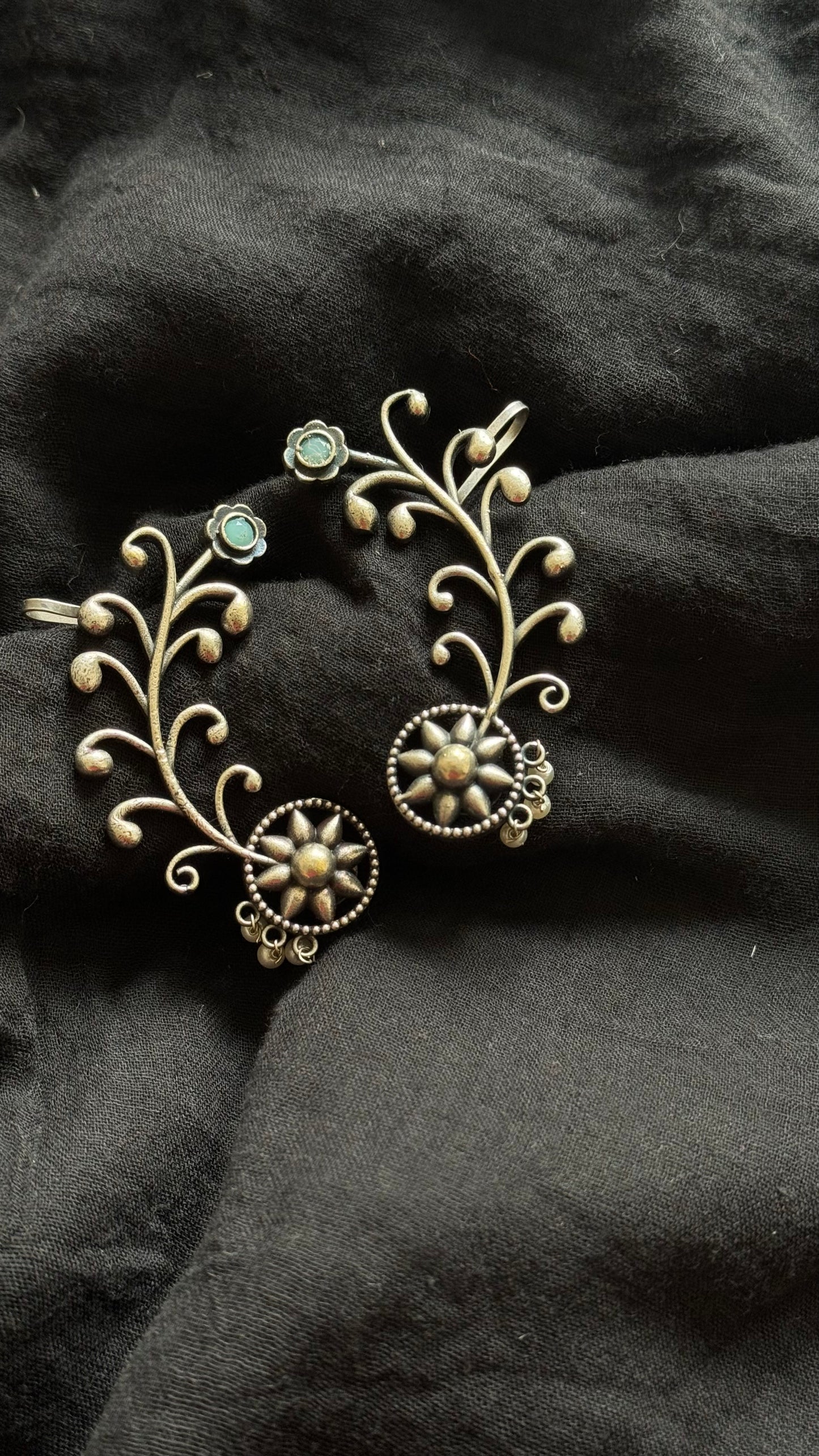 Oxidised silver, floral patterned earcuff, mint stone - YCOSEC578