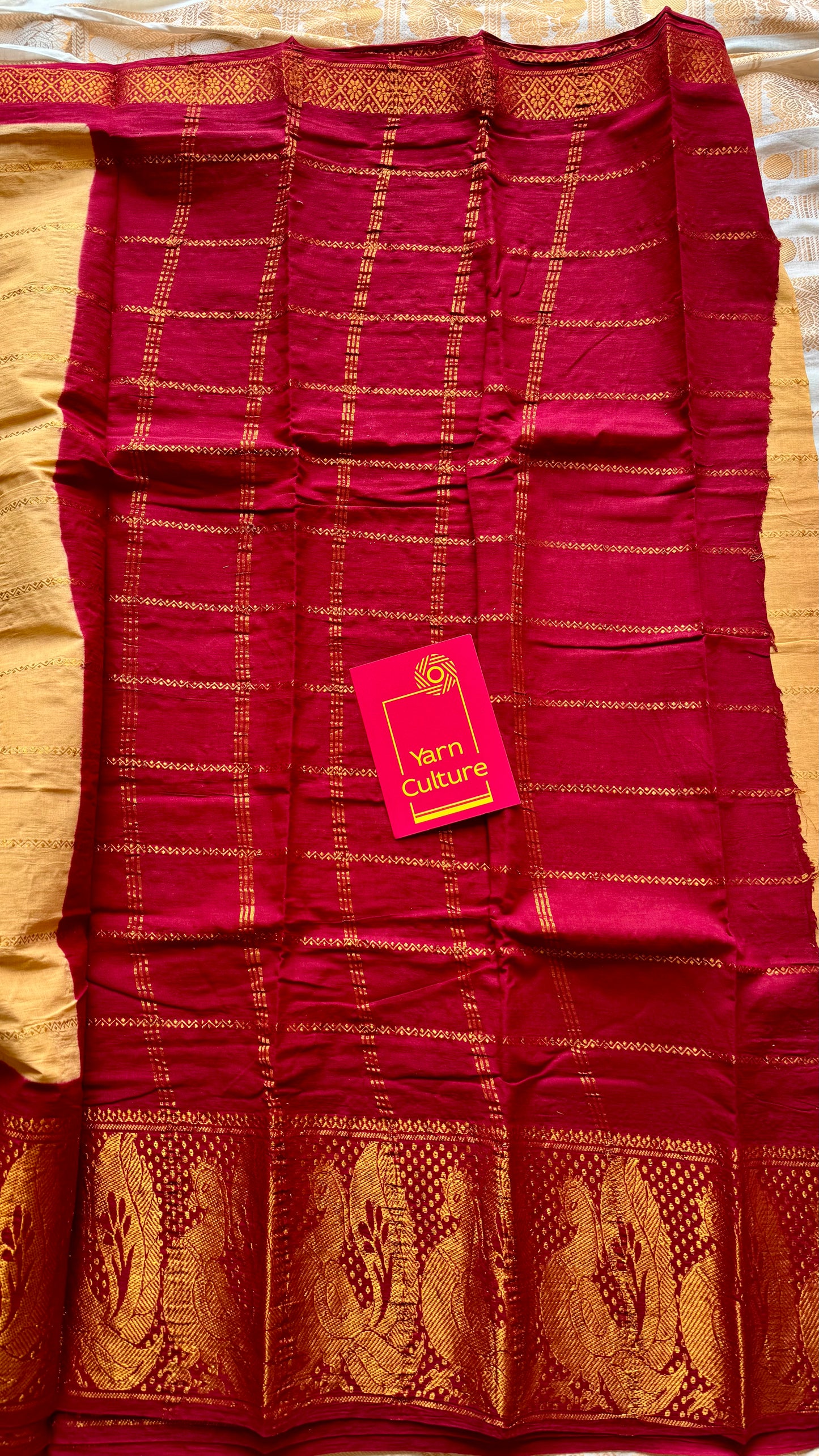 Sandal with red contrast wide border sungudi, kattuchayam dyed madurai cotton - YCIEON92