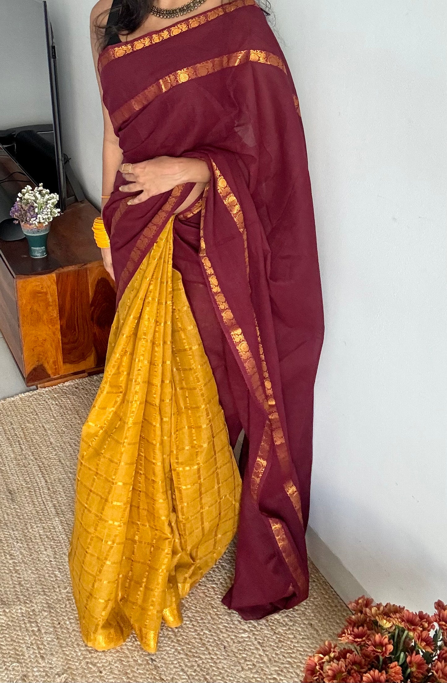 Kandigai (கண்டிகை): maroon with ginger yellow, sungudi cotton - YCENOID11