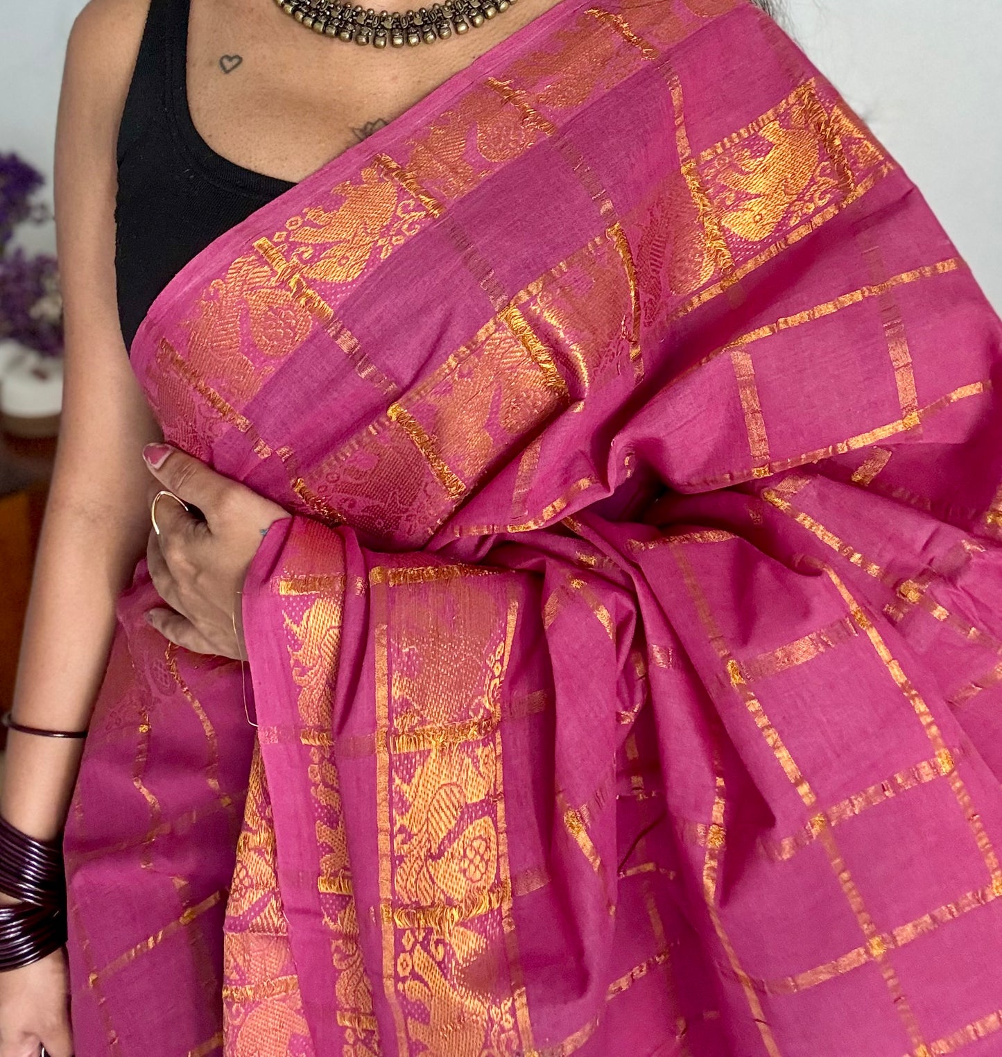 Mauve pink pavithra kattam with motif double border, kattuchayam dyed madurai cotton saree - YCCOTNMSAP178