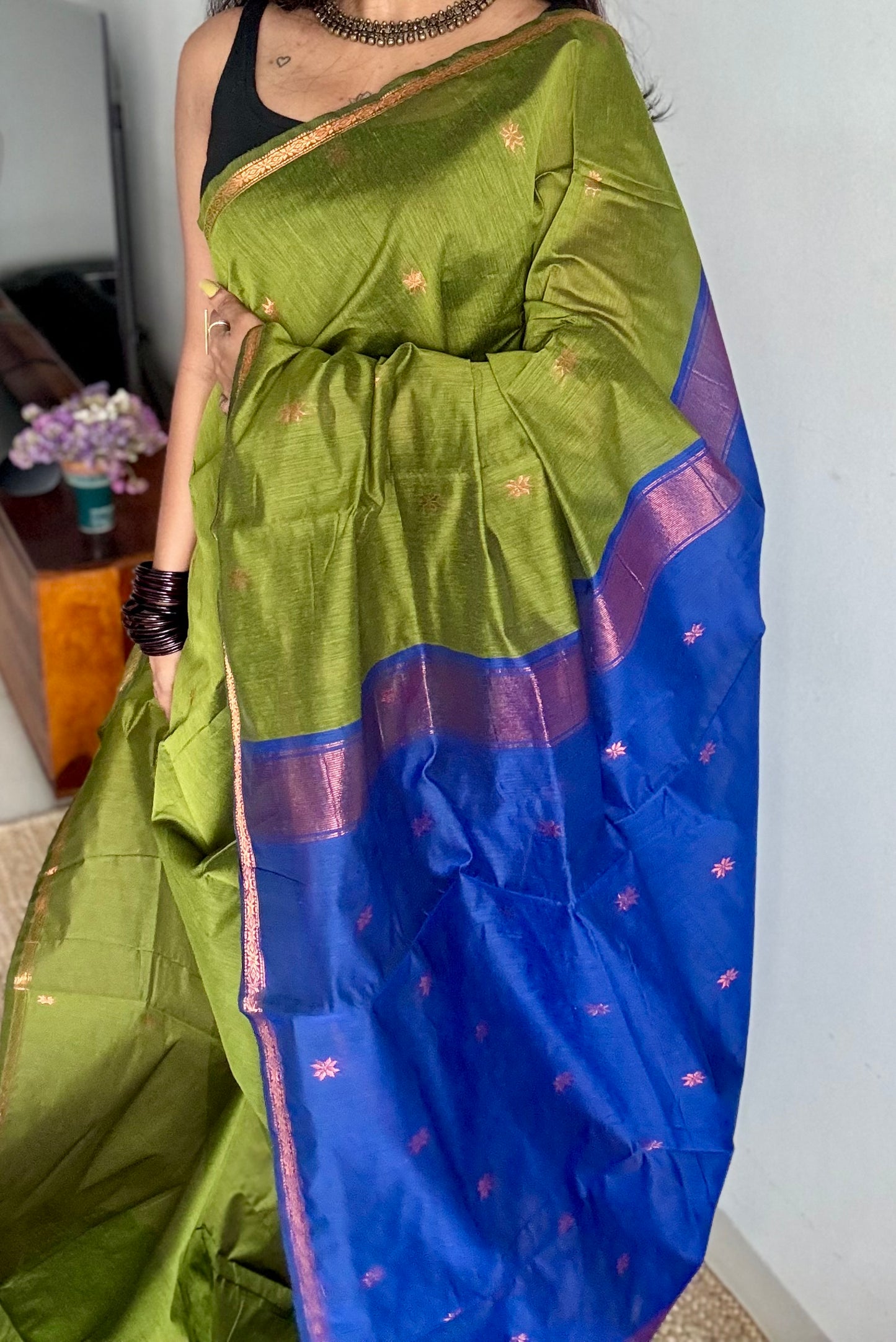 Parrot green with blue, copper zari buttas, semi maheshwari cotton silk - YCCOTNCSDE90