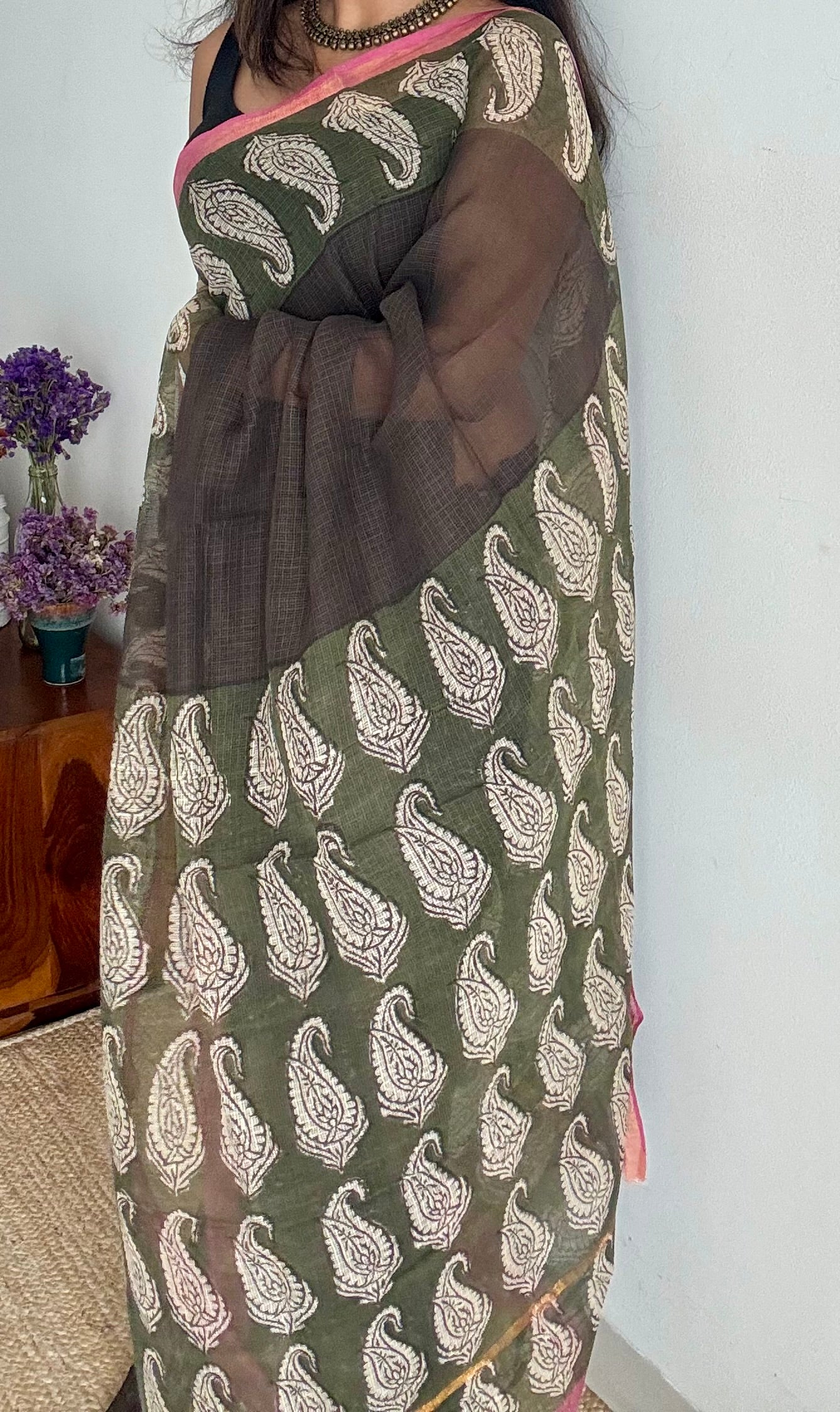 Garmi Ki Chhutti - Black kota doria saree, with gold zari border - YCTORKDAP08