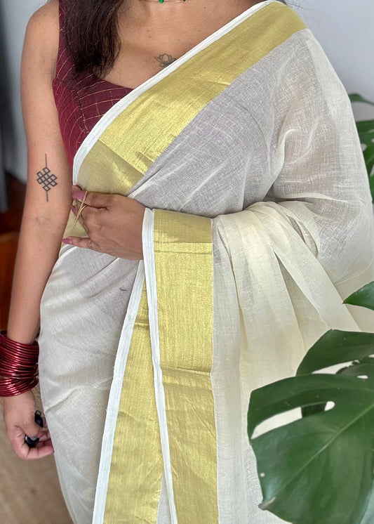 Ivory mul saree, gold border - YCIEON32
