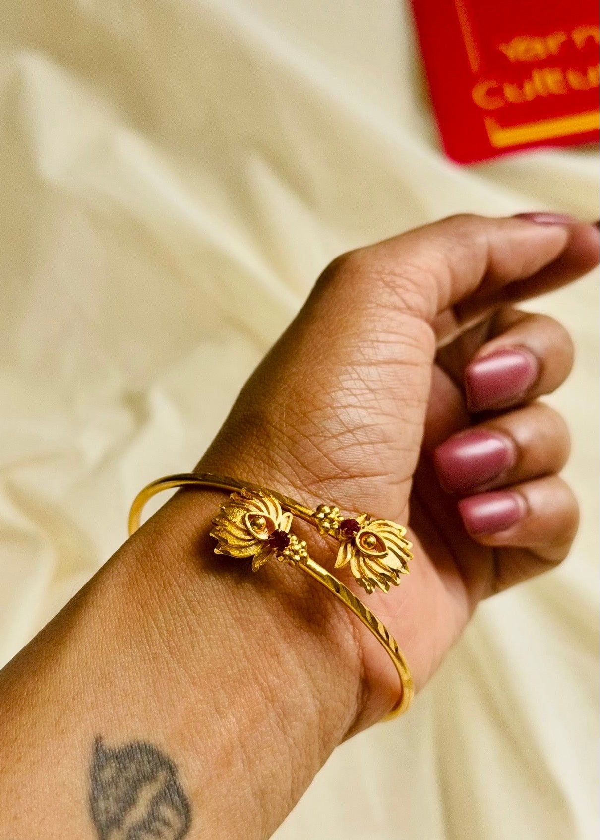 Adjustable gold toned lotus bangle - YCGPBA822