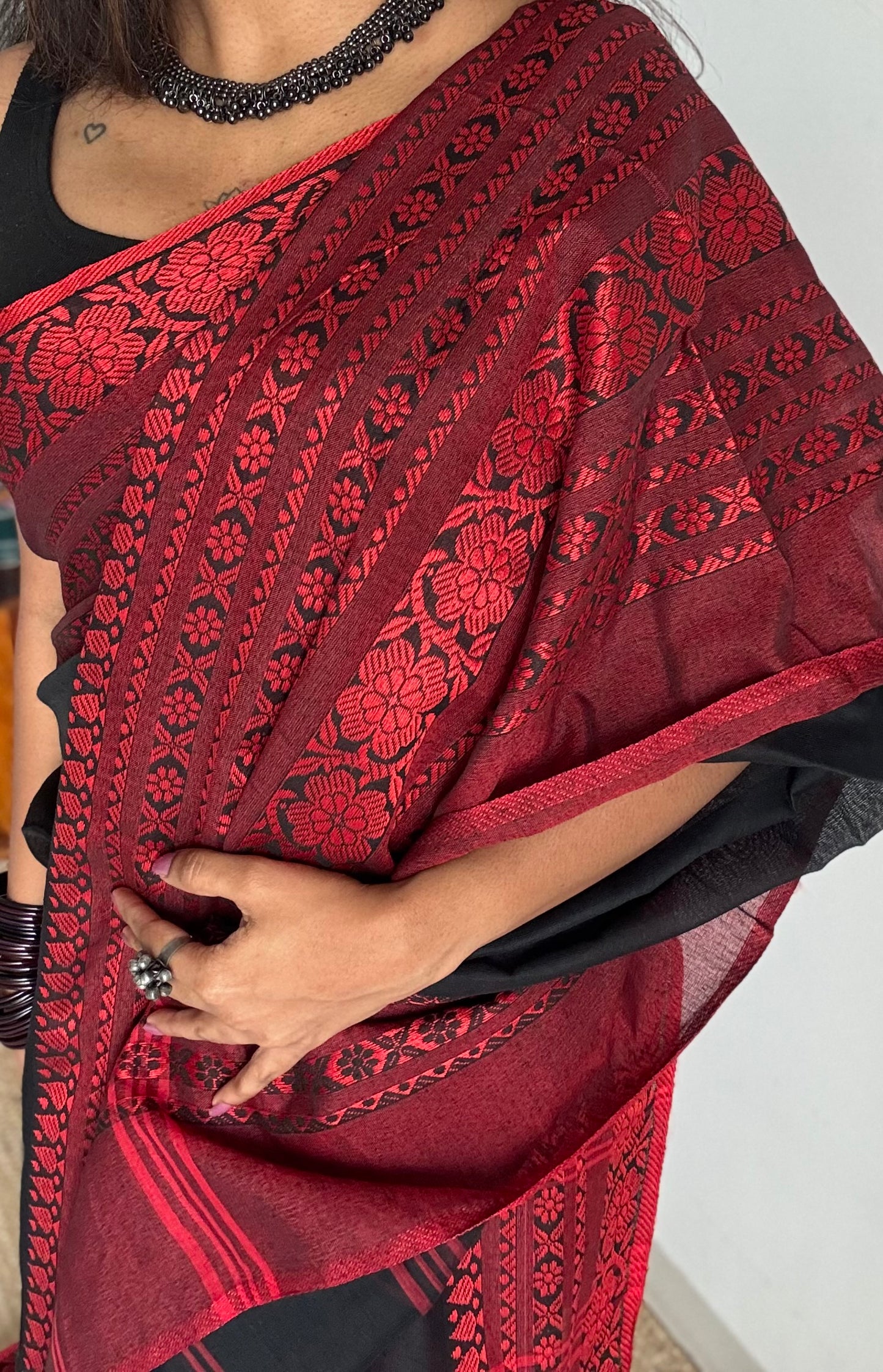 Black with red threadwork, begampuri soft cotton - YCBCBPJA196