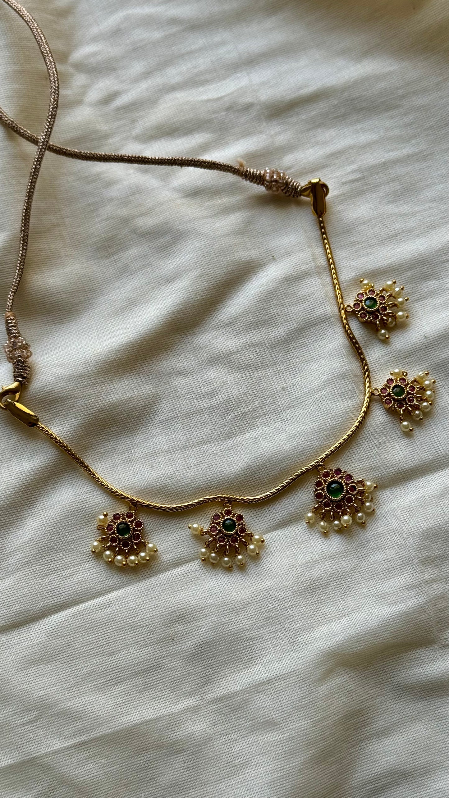 Multipendant ruby, green and pearl neckpiece - YCAGNP265