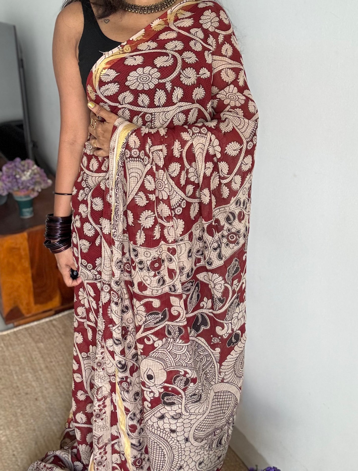 Red cream floral kalamkari saree in kota, with zari border - YCWOTDKKFE17