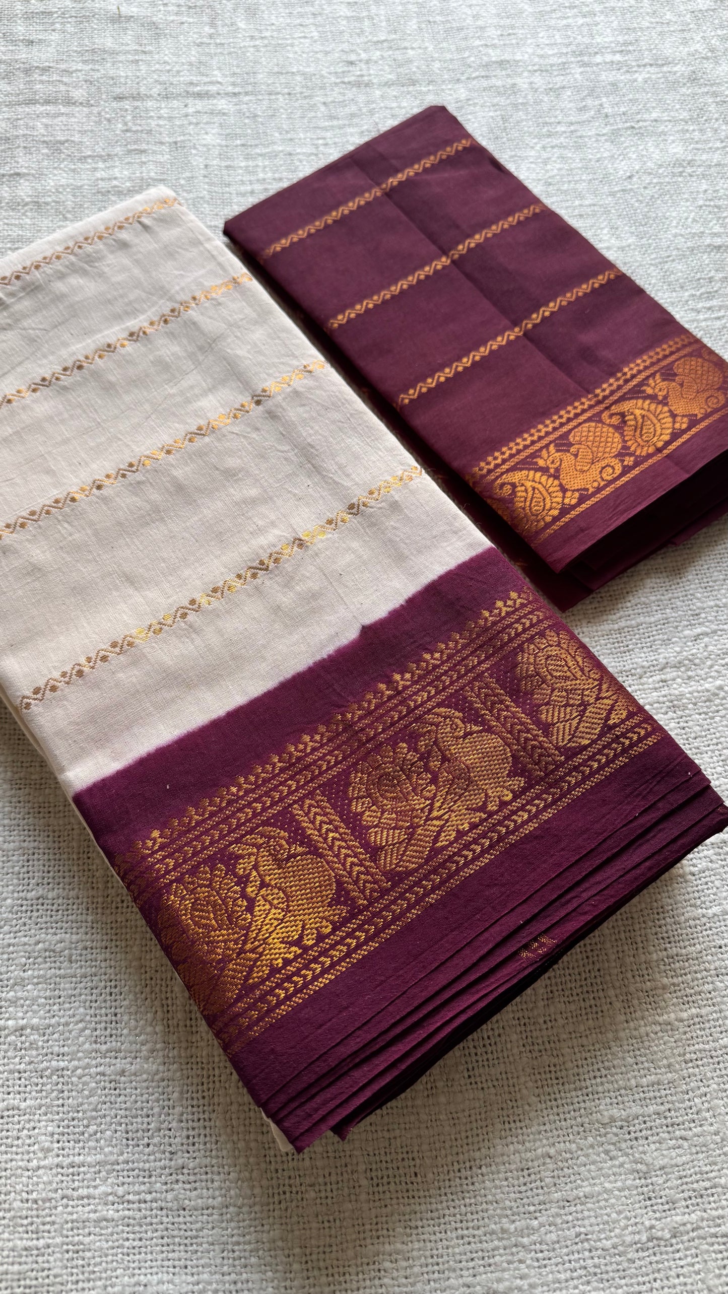 Cream velthaari patterned kattuchayam dyed madurai cotton saree with maroon peacock border - YCCOTNMSFE276