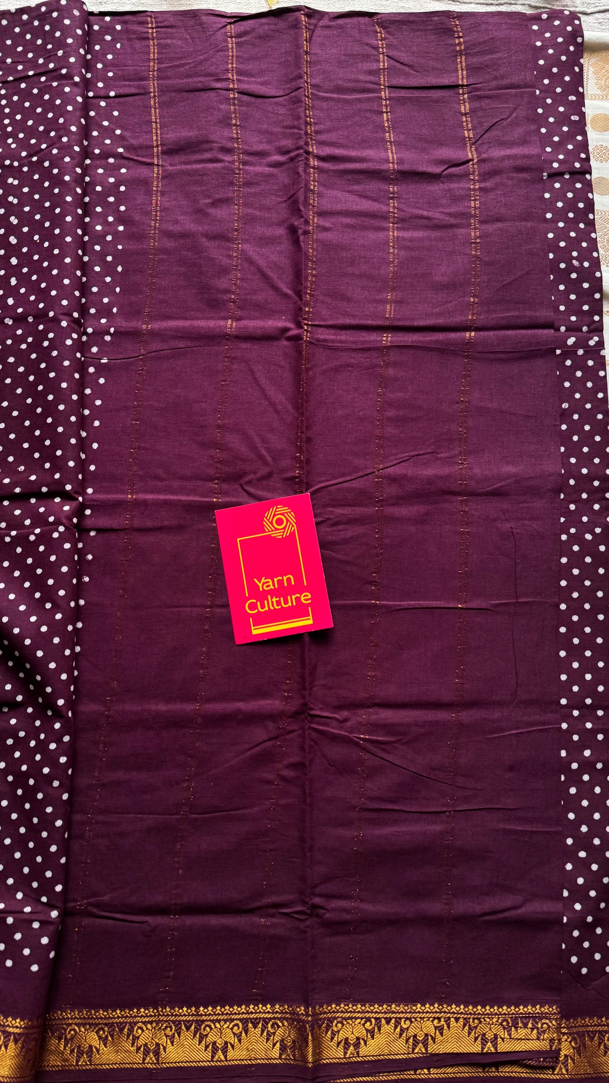 Grape wine sungudi dotted, single-side border, kattuchayam dyed madurai cotton saree - YCCOTNMSSE03