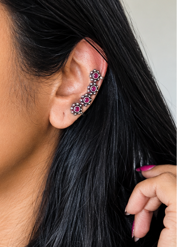 Oxidised silver, ruby stone floral patterned earcuff - YCOSEC710