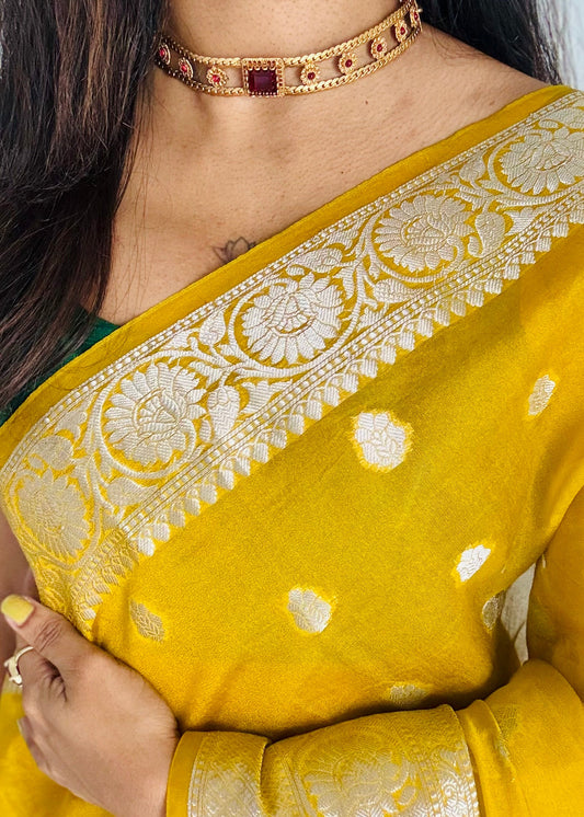 Floral choker neckpiece with red stones, with earrings - YCGPNP672