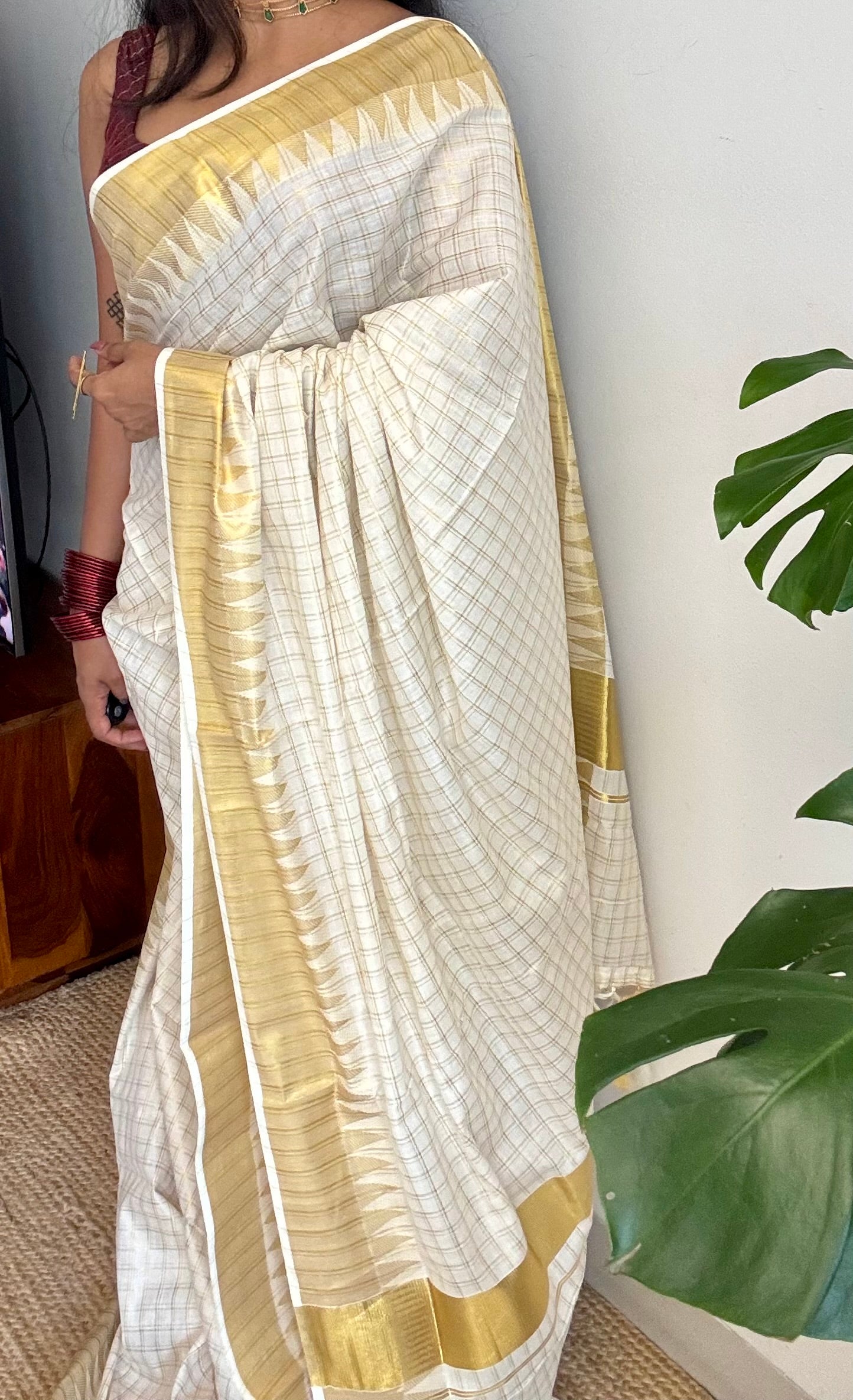 Ivory and gold kerala kasavu saree, checkered, temple border - YCIEON46