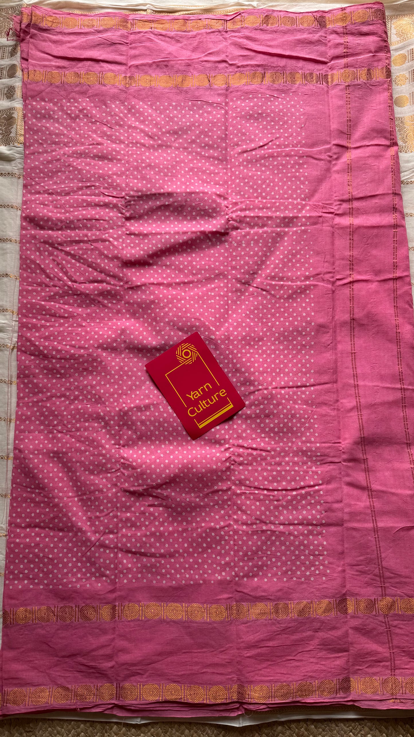 Pink wax dot printed sungudi, kattuchayam dyed madurai cotton saree - YCCOTNMA279